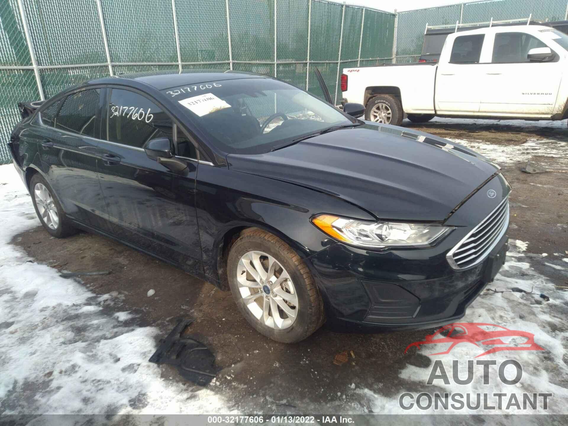 FORD FUSION 2020 - 3FA6P0HD3LR135402