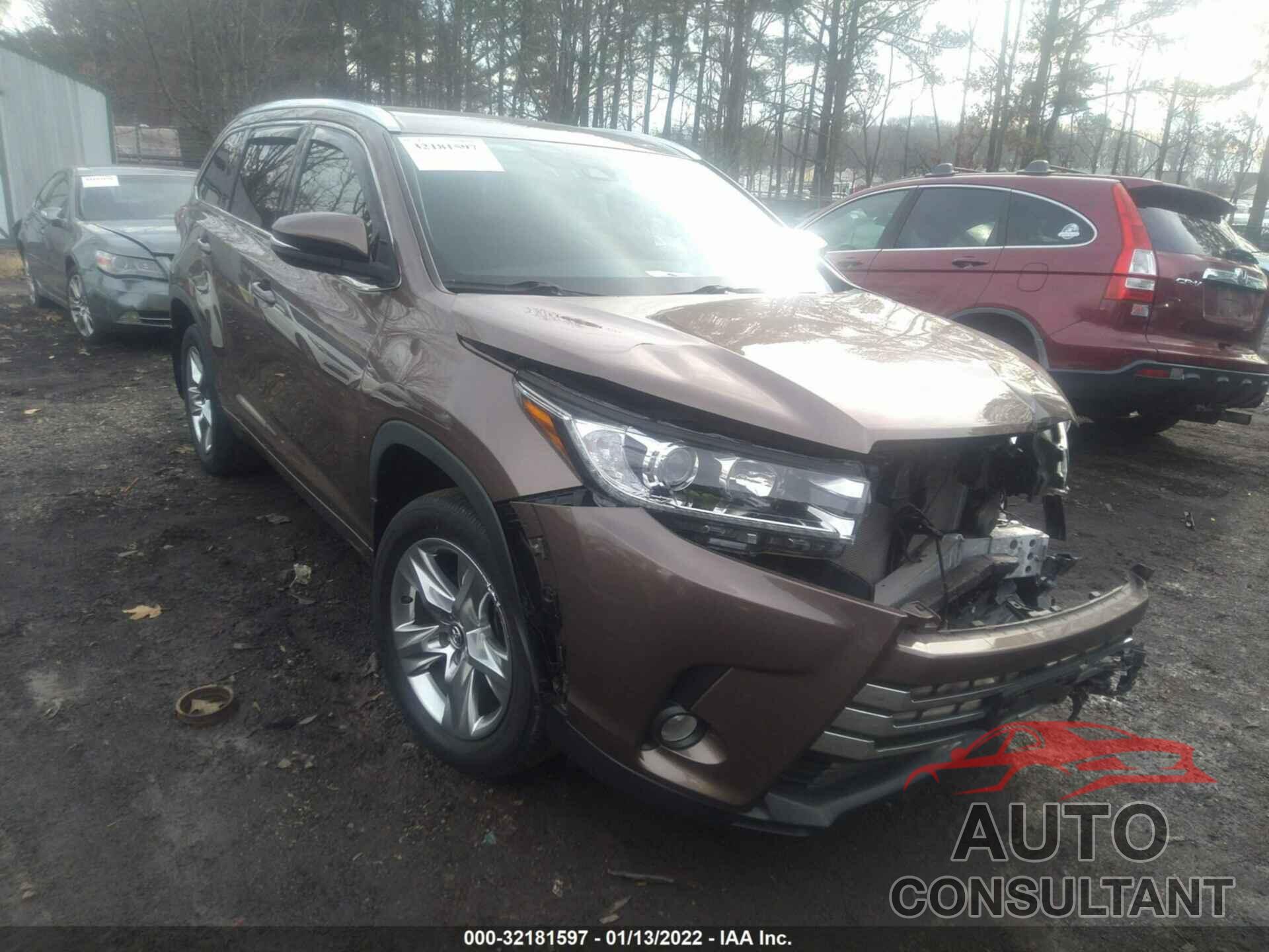 TOYOTA HIGHLANDER 2018 - 5TDDZRFH7JS830353