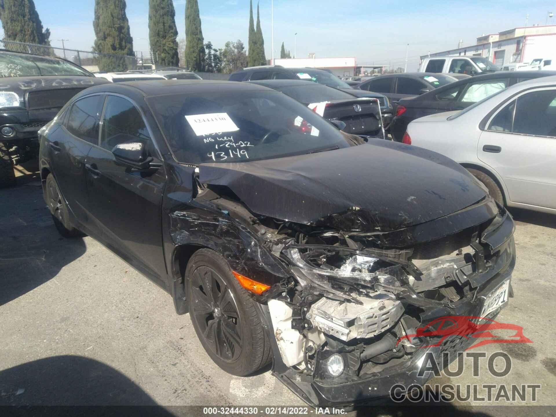 HONDA CIVIC HATCHBACK 2017 - SHHFK7H79HU402500