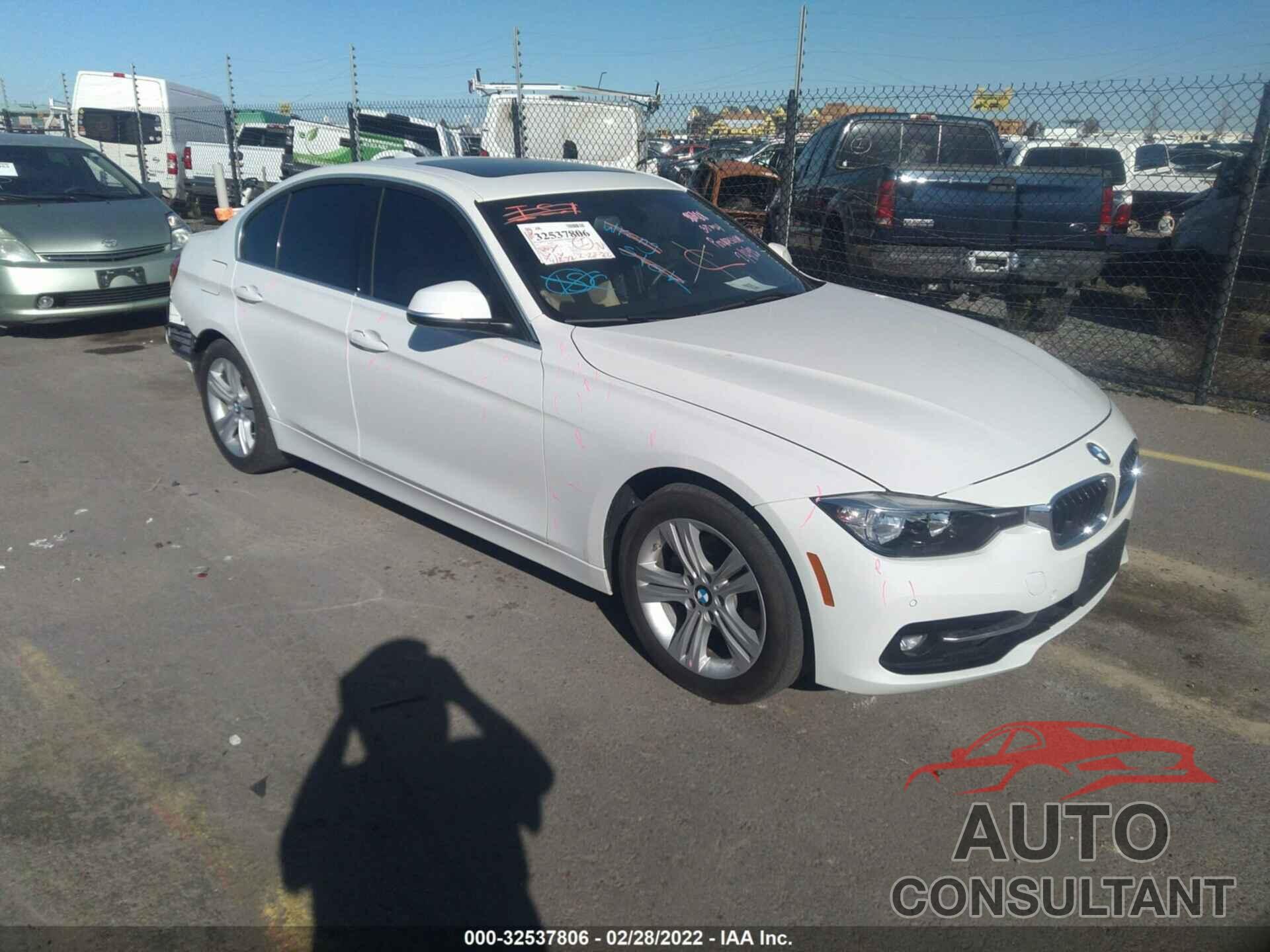 BMW 3 SERIES 2017 - WBA8B9G35HNU57240