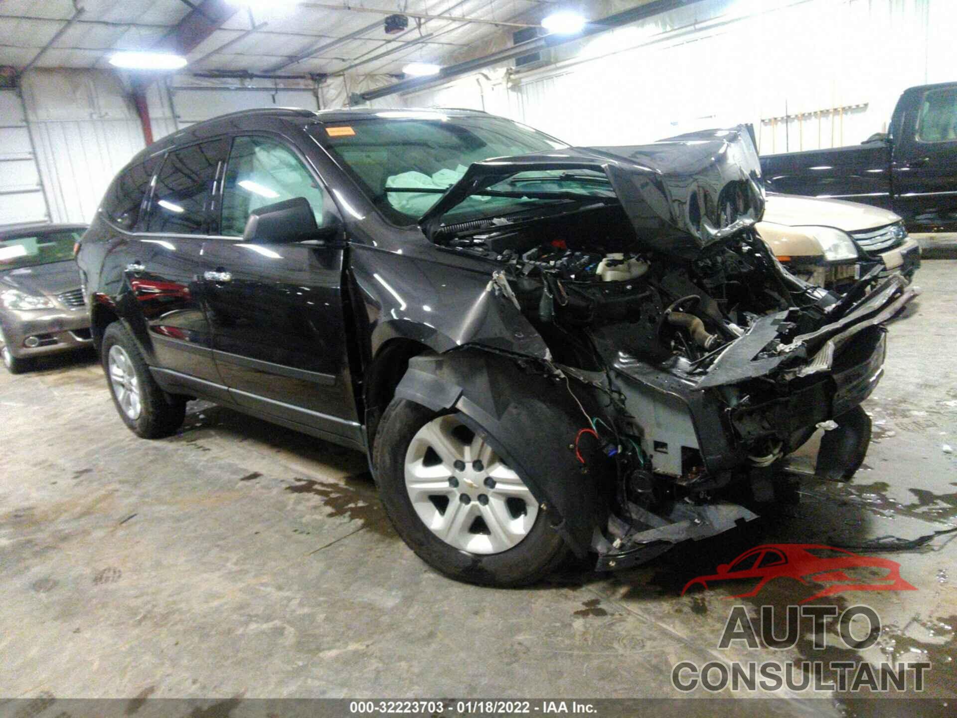 CHEVROLET TRAVERSE 2016 - 1GNKRFKD4GJ325764