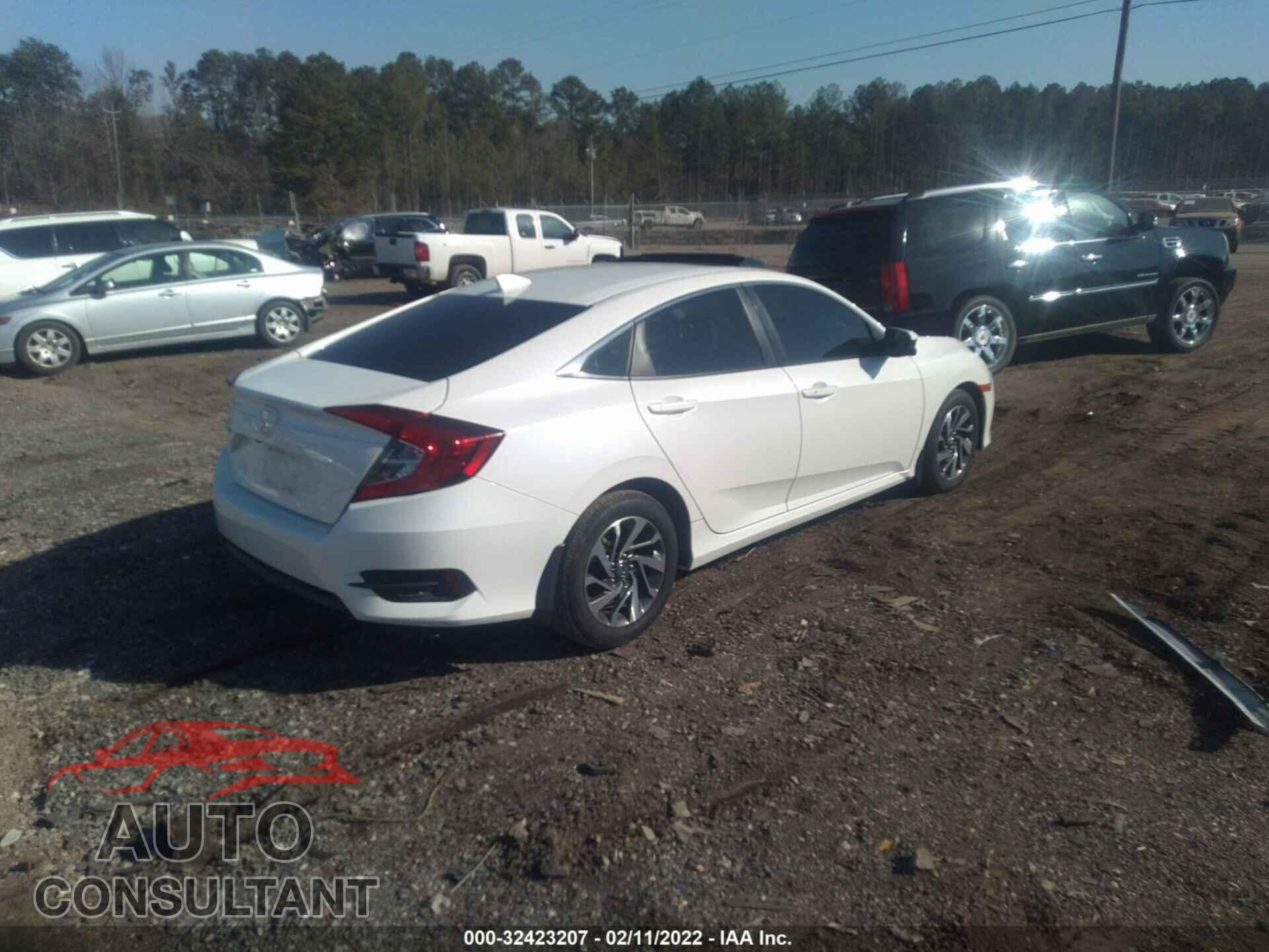 HONDA CIVIC SEDAN 2017 - 19XFC2F77HE017611