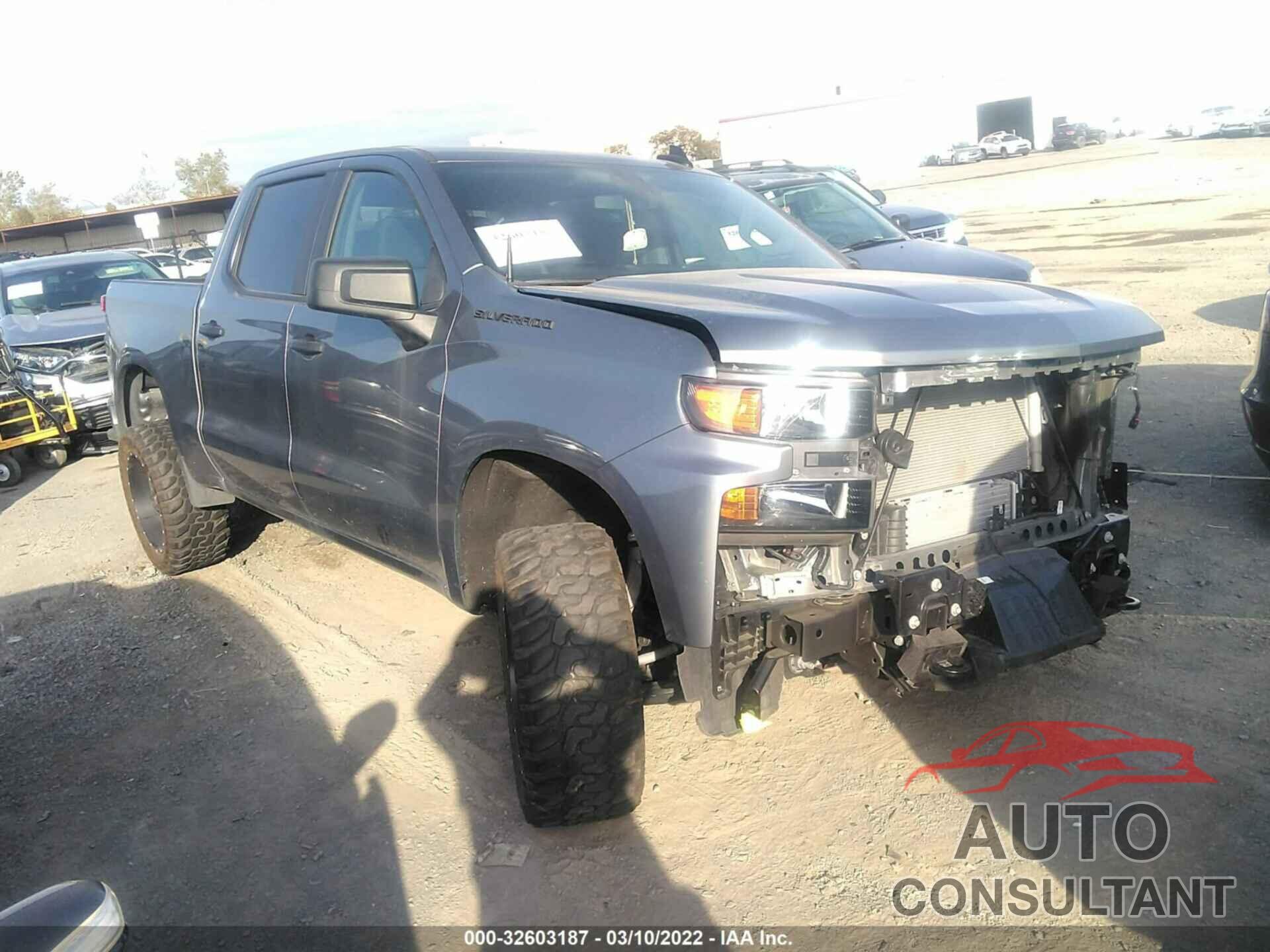 CHEVROLET SILVERADO 1500 2021 - 1GCPWBEK9MZ223416