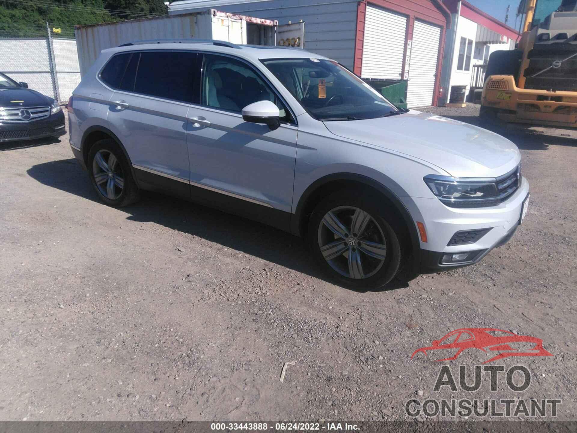 VOLKSWAGEN TIGUAN 2018 - 3VV4B7AX9JM022143