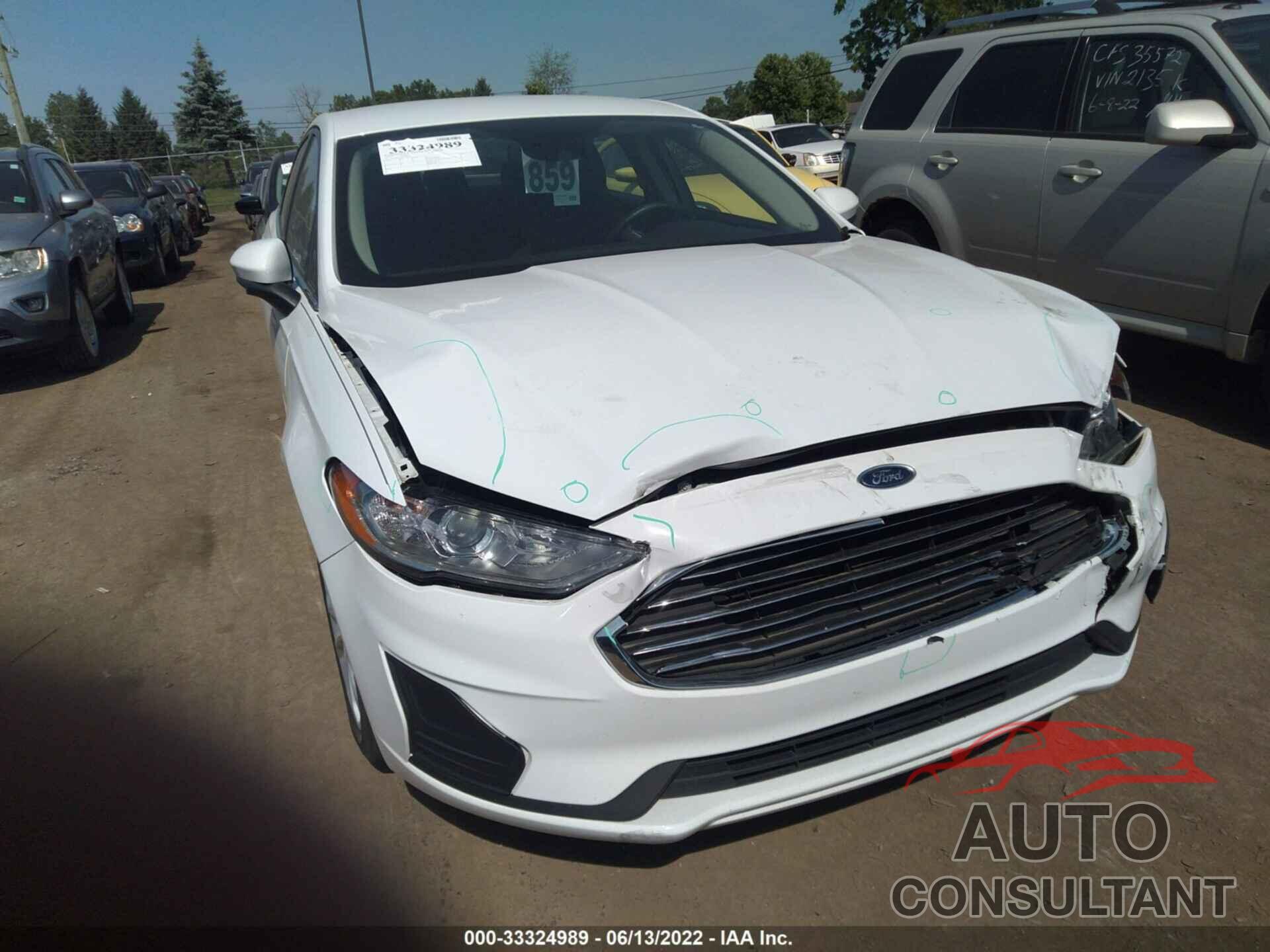 FORD FUSION HYBRID 2019 - 3FA6P0LU5KR197728