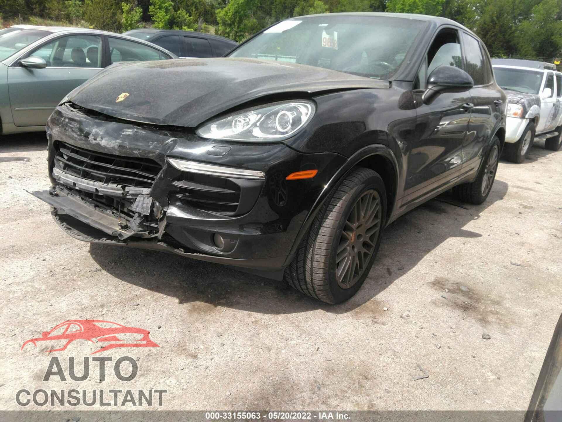 PORSCHE CAYENNE 2017 - WP1AA2A25HKA80195