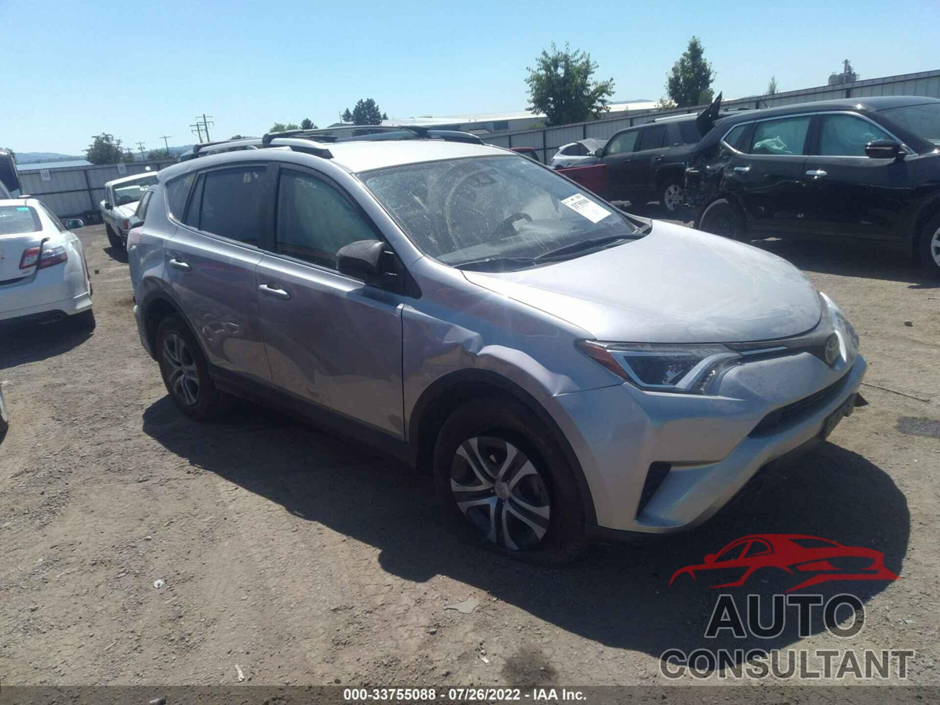 TOYOTA RAV4 2018 - JTMBFREV3JJ239148