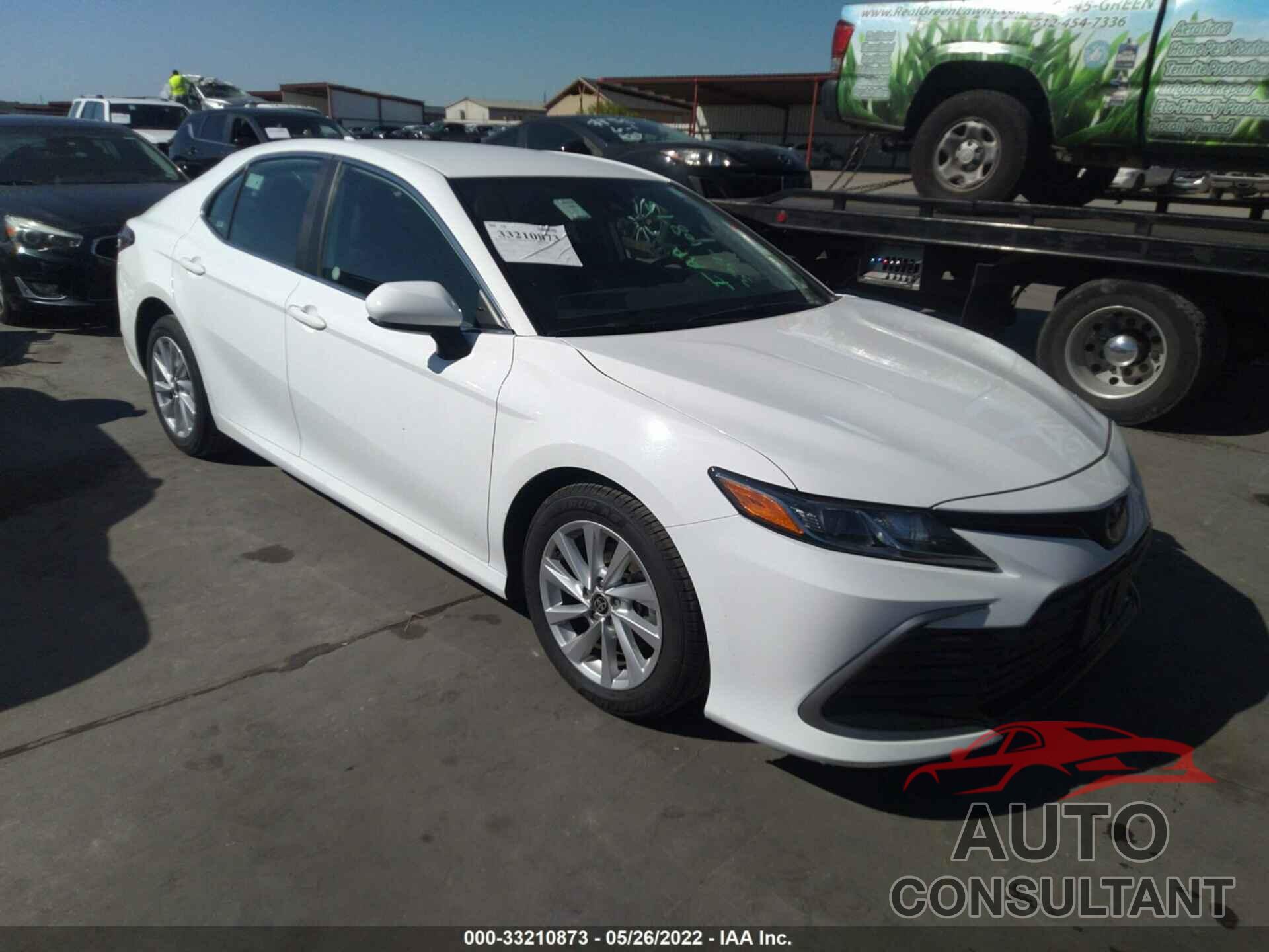 TOYOTA CAMRY 2021 - 4T1C11AK5MU587810