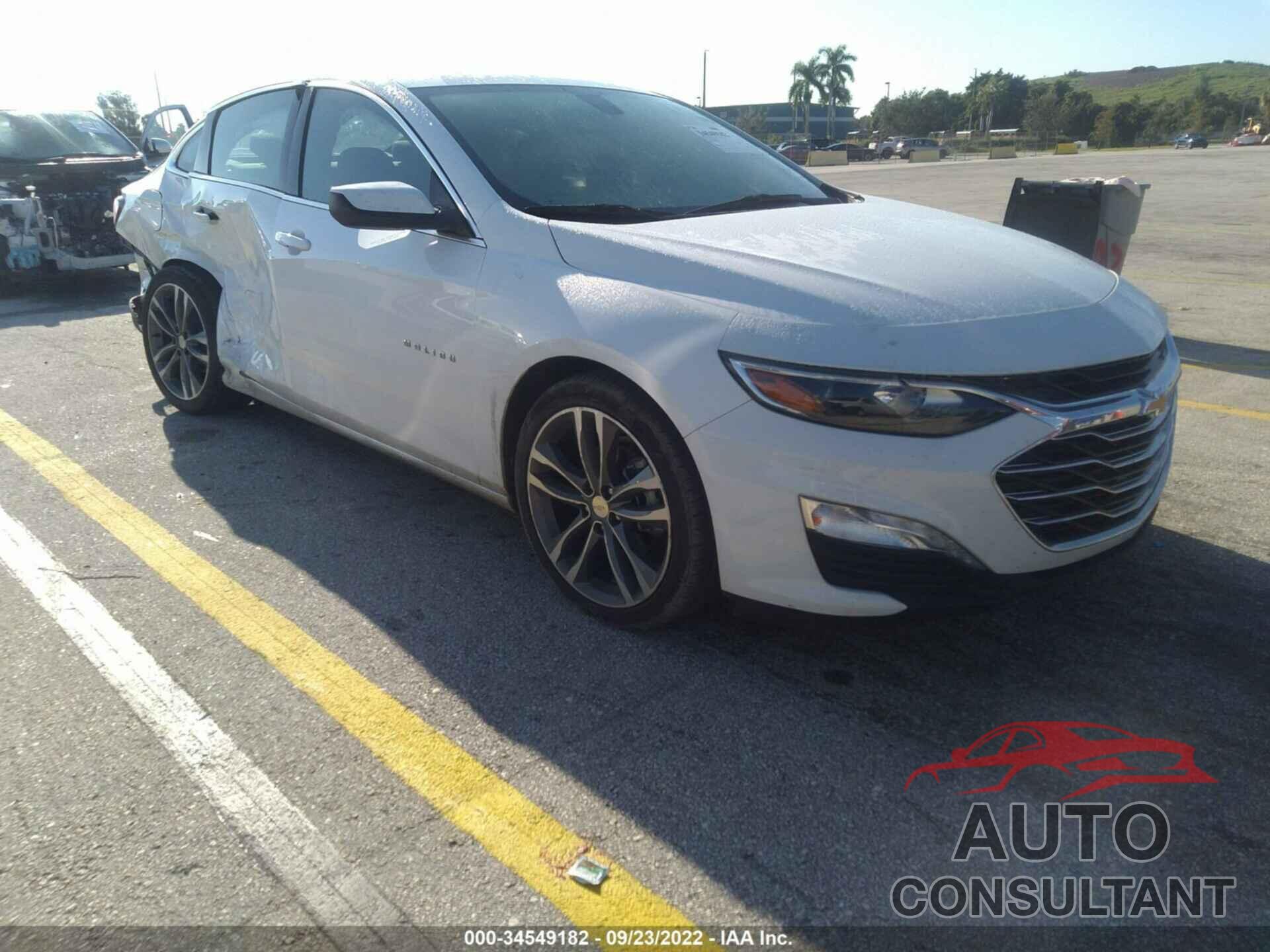 CHEVROLET MALIBU 2021 - 1G1ZD5ST6MF023388