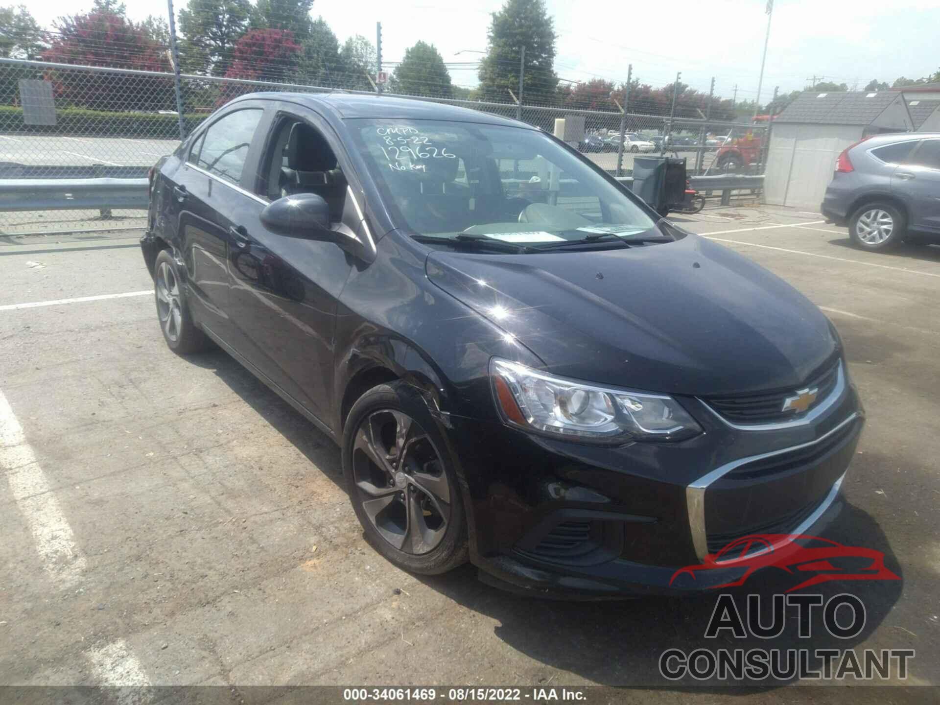 CHEVROLET SONIC 2019 - 1G1JF5SB1K4129626