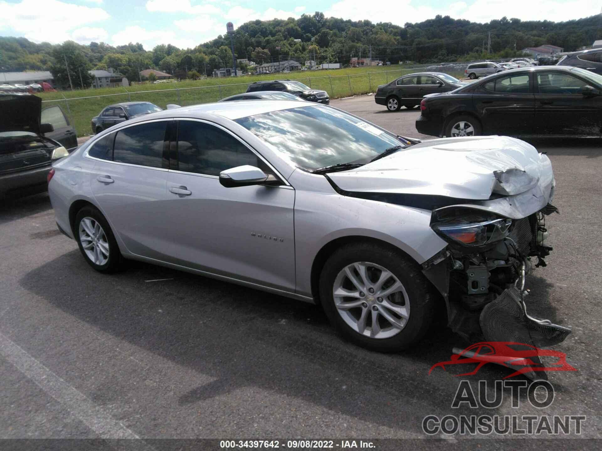 CHEVROLET MALIBU 2017 - 1G1ZE5ST4HF103145