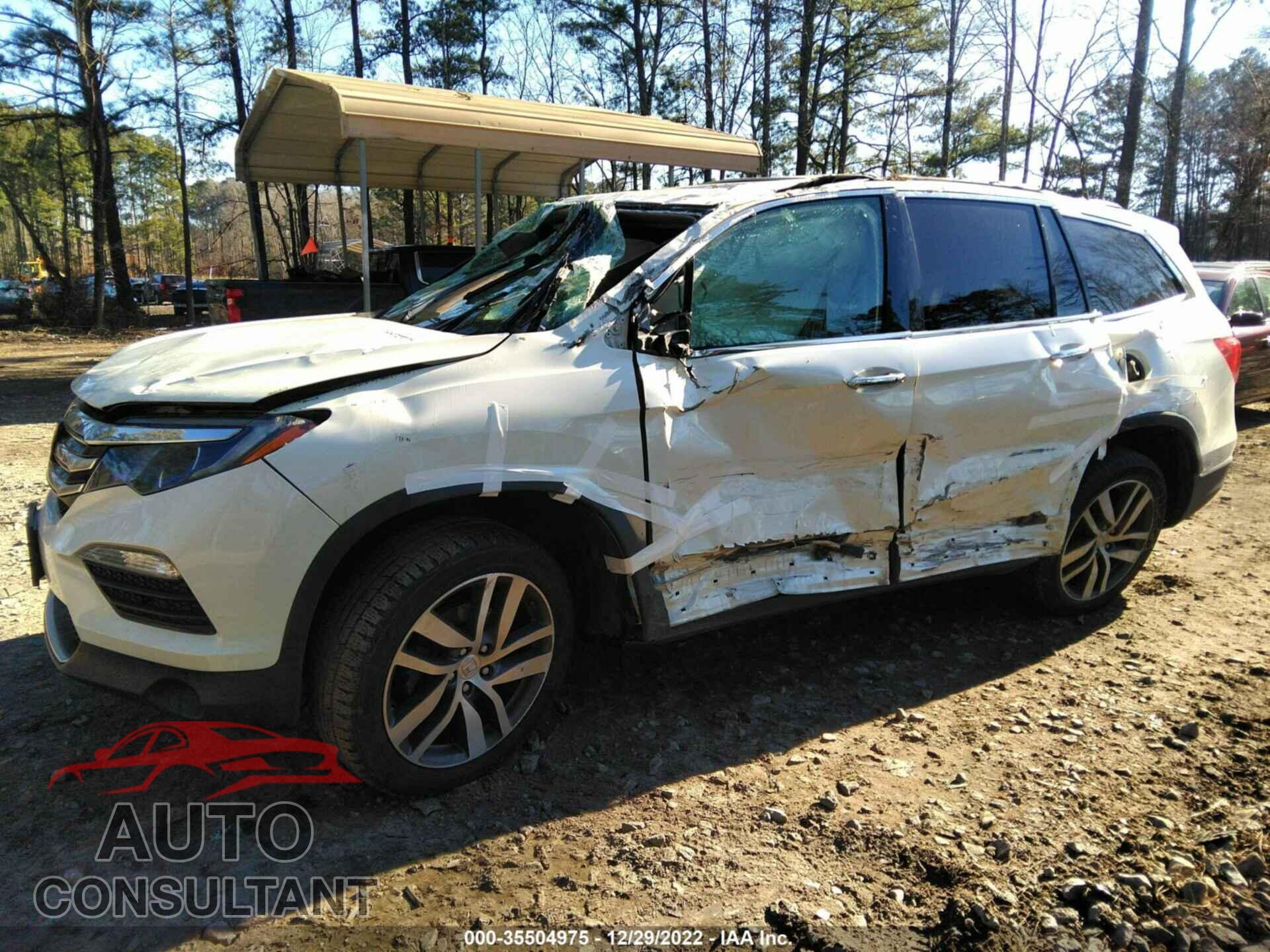 HONDA PILOT 2017 - 5FNYF6H90HB040101