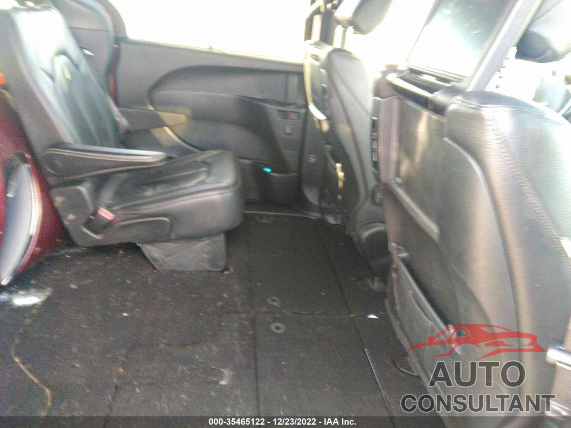 CHRYSLER PACIFICA 2019 - 2C4RC1EG8KR615964