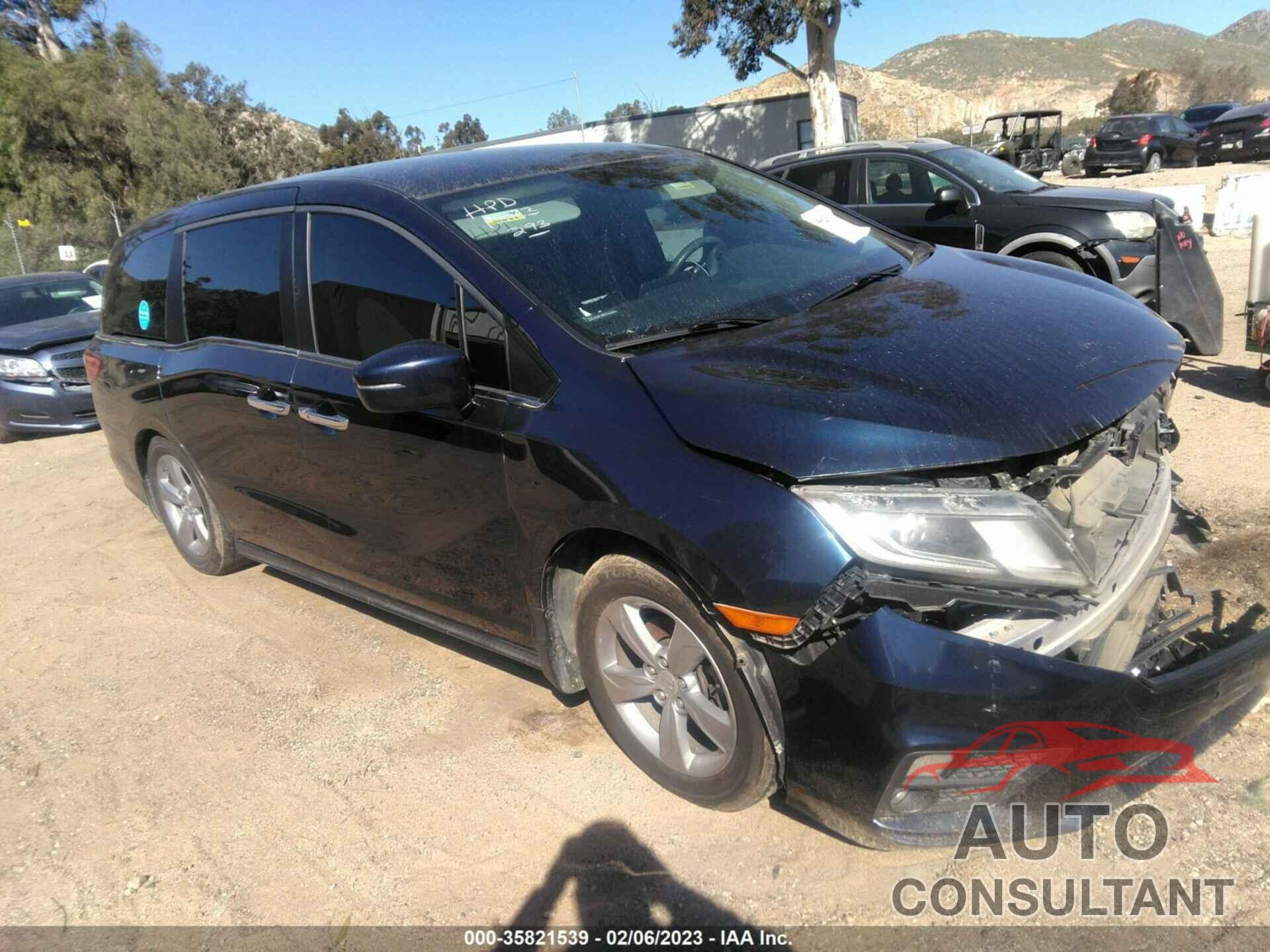 HONDA ODYSSEY 2018 - 5FNRL6H51JB070563