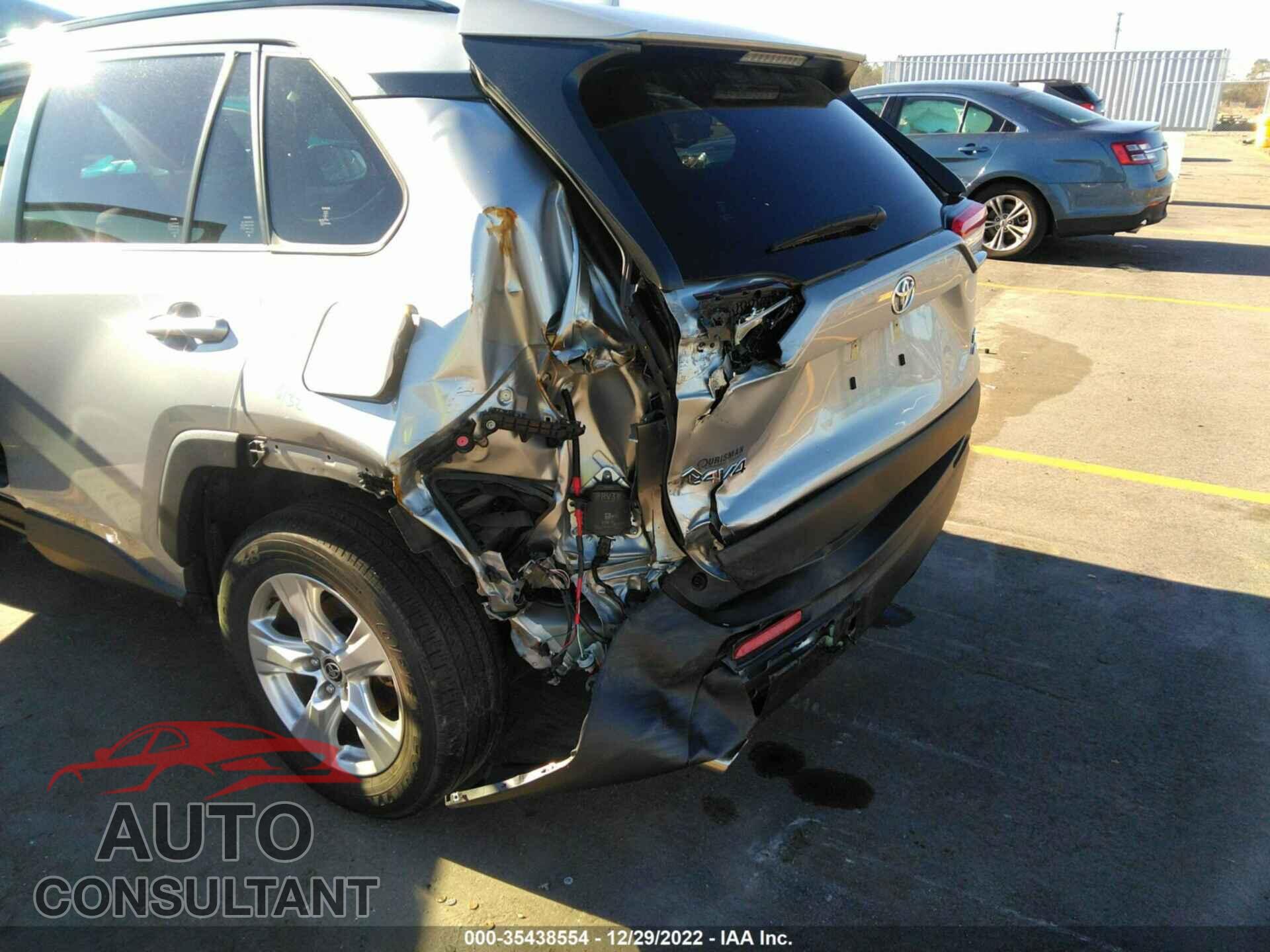 TOYOTA RAV4 2020 - JTMP1RFV8LJ036634