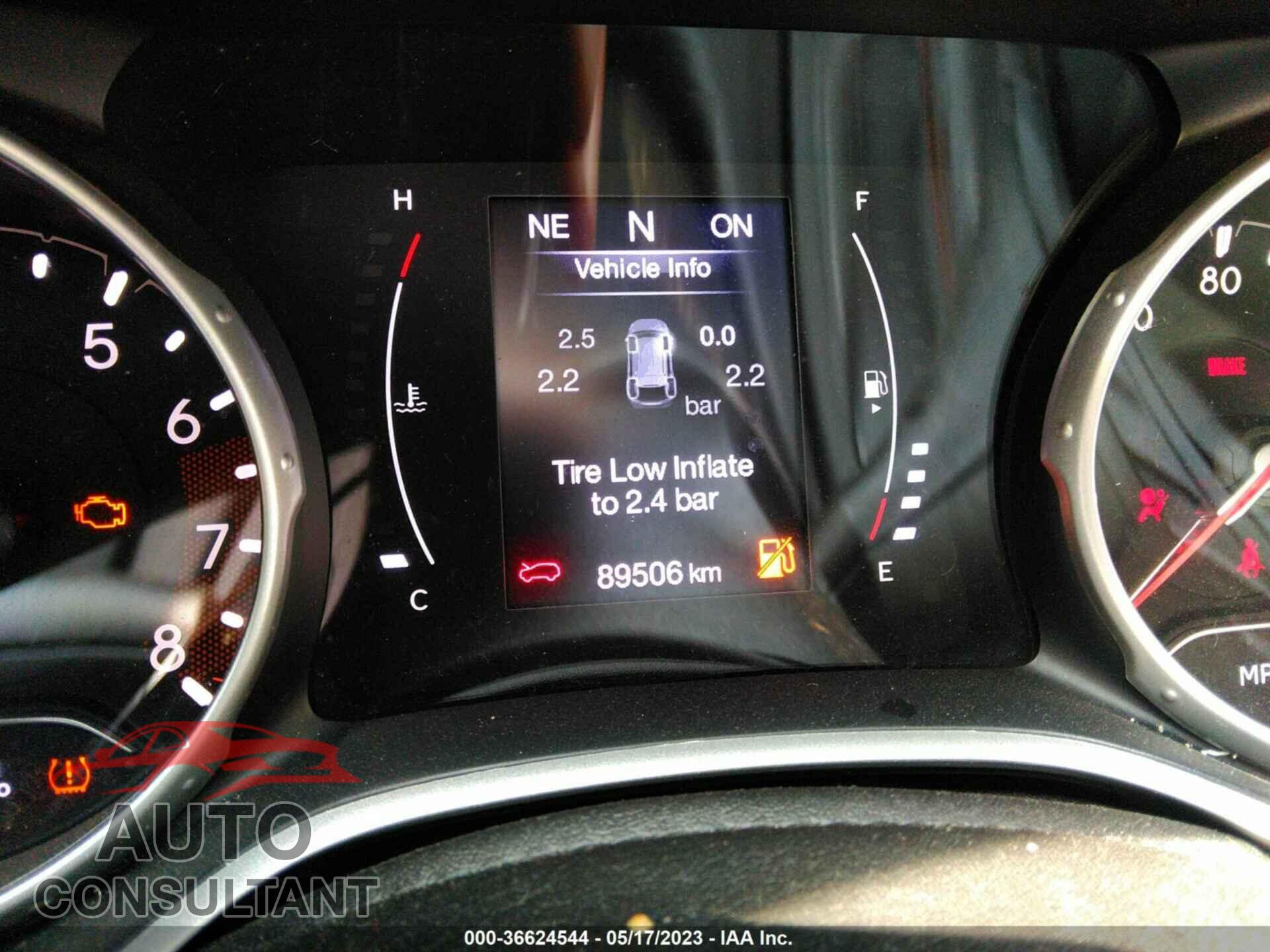 JEEP COMPASS 2019 - 3C4NJCBB3KT855722