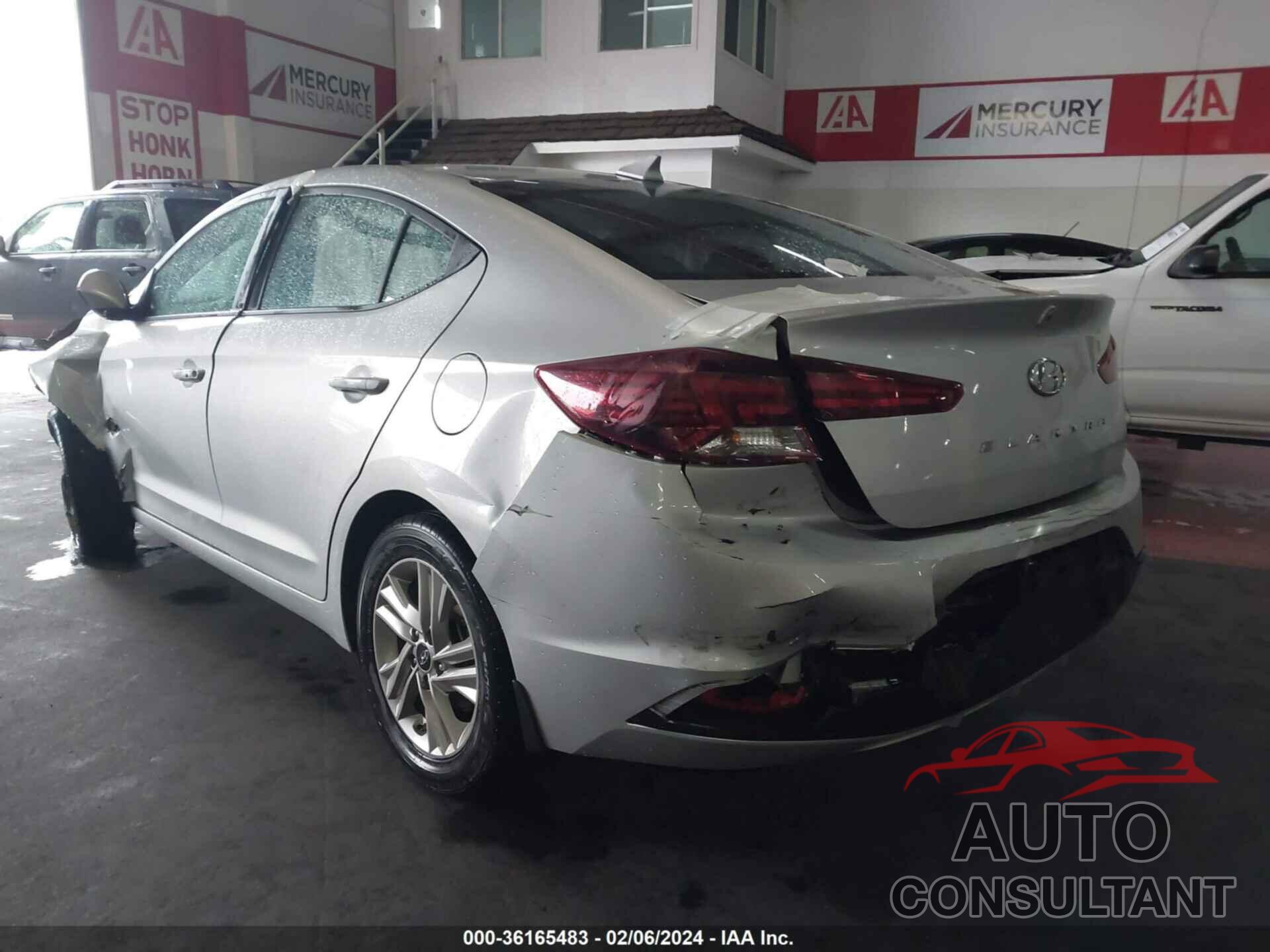 HYUNDAI ELANTRA 2020 - 5NPD84LF5LH500762