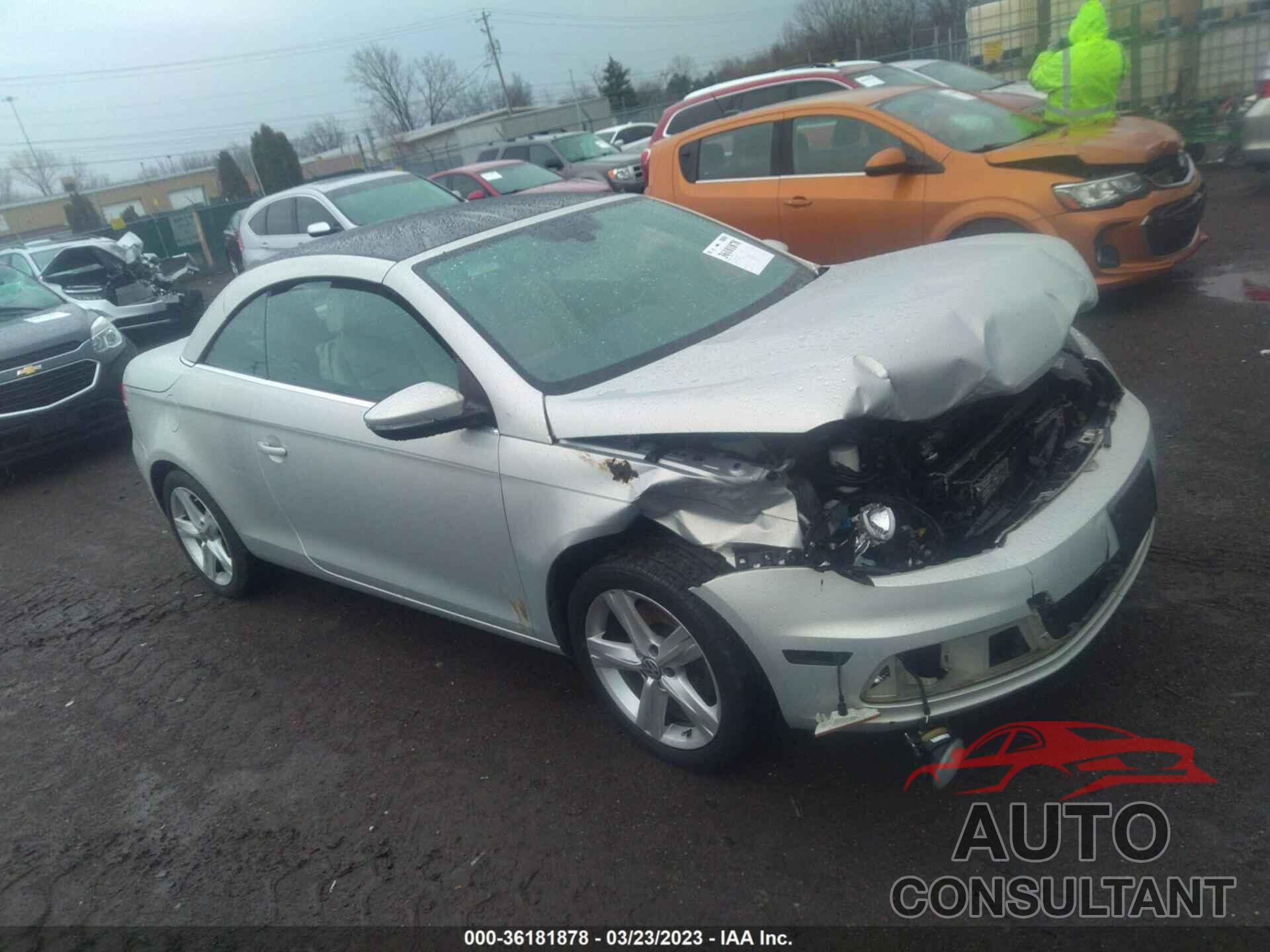 VOLKSWAGEN EOS 2012 - WVWFW7AH7CV004821