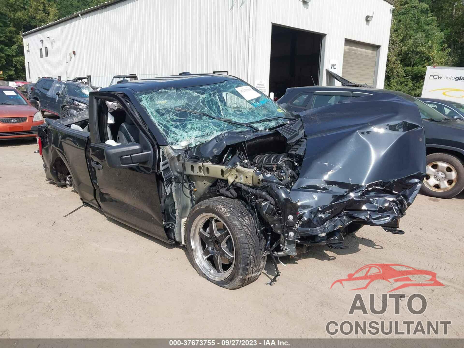FORD F-150 2023 - 1FTMF1E55PKD07365
