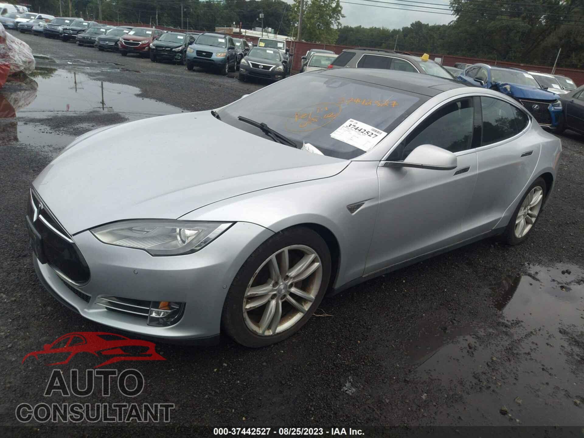 TESLA MODEL S 2015 - 5YJSA1H2XFF081407