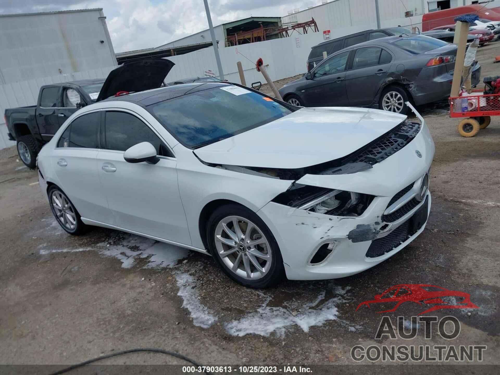 MERCEDES-BENZ A 220 2020 - WDD3G4EB9LW041762