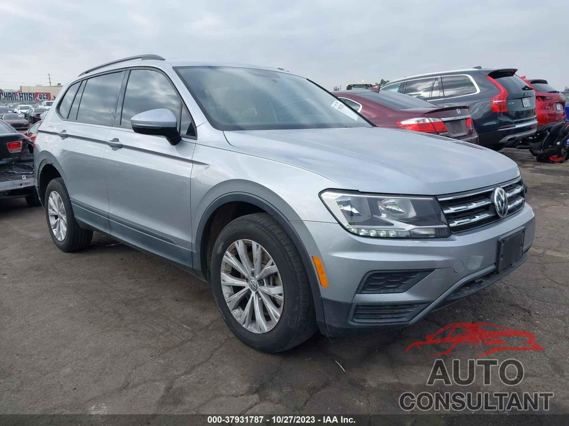 VOLKSWAGEN TIGUAN 2019 - 3VV1B7AX4KM111316