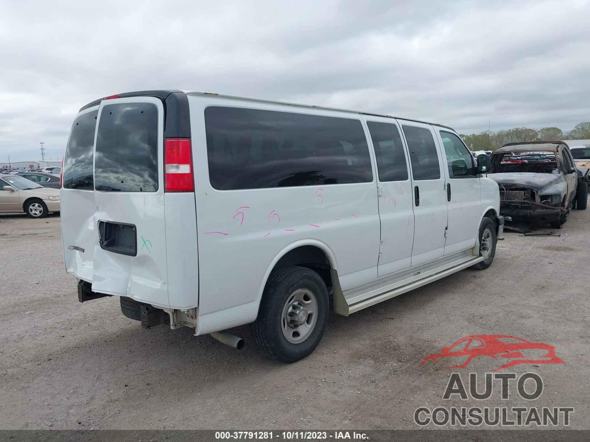 CHEVROLET EXPRESS 3500 2019 - 1GAZGPFG3K1167216