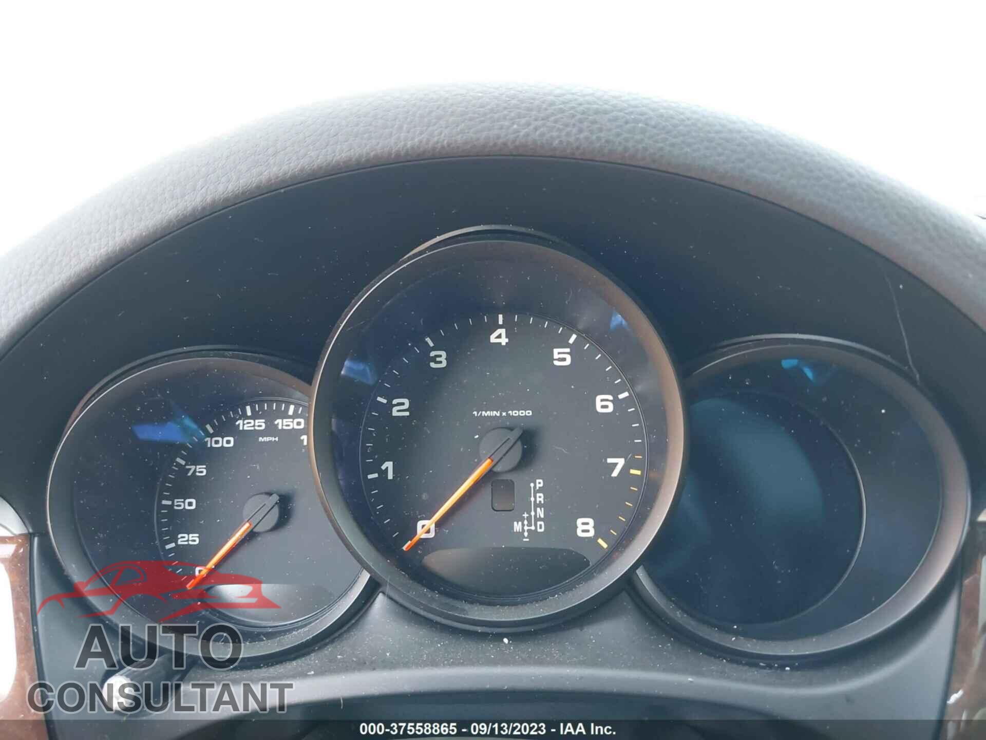 PORSCHE MACAN 2017 - WP1AA2A58HLB07328