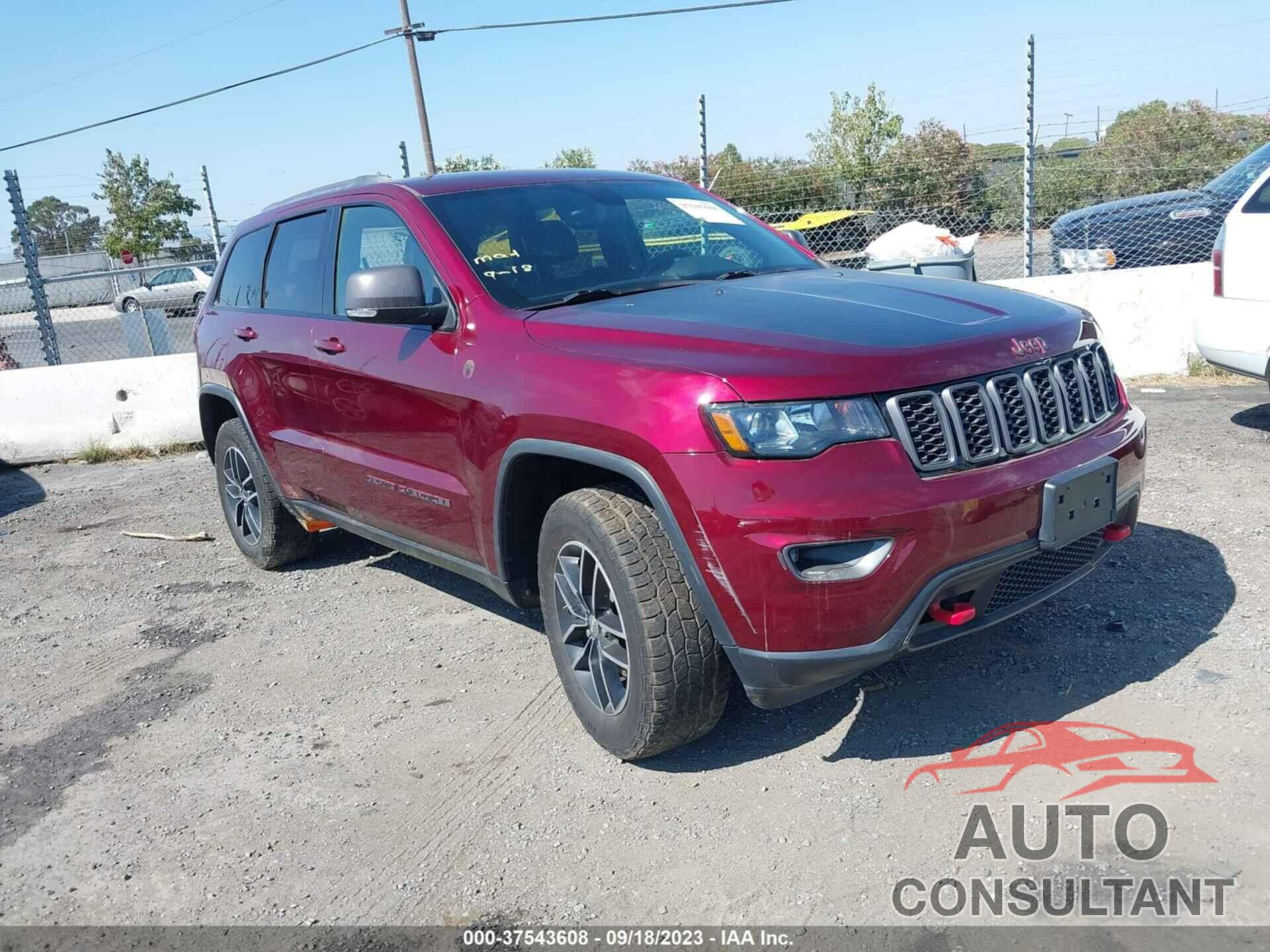 JEEP GRAND CHEROKEE 2018 - 1C4RJFLG5JC212215