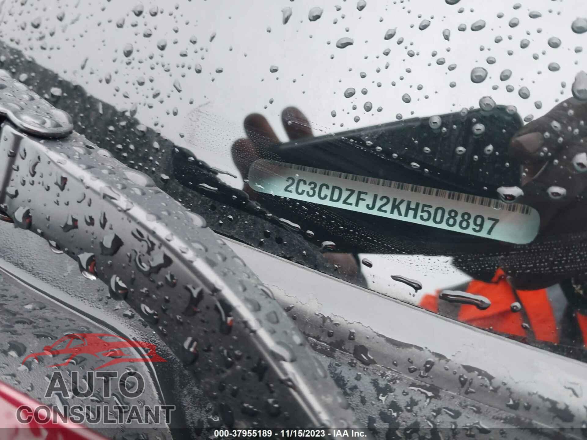 DODGE CHALLENGER 2019 - 2C3CDZFJ2KH508897