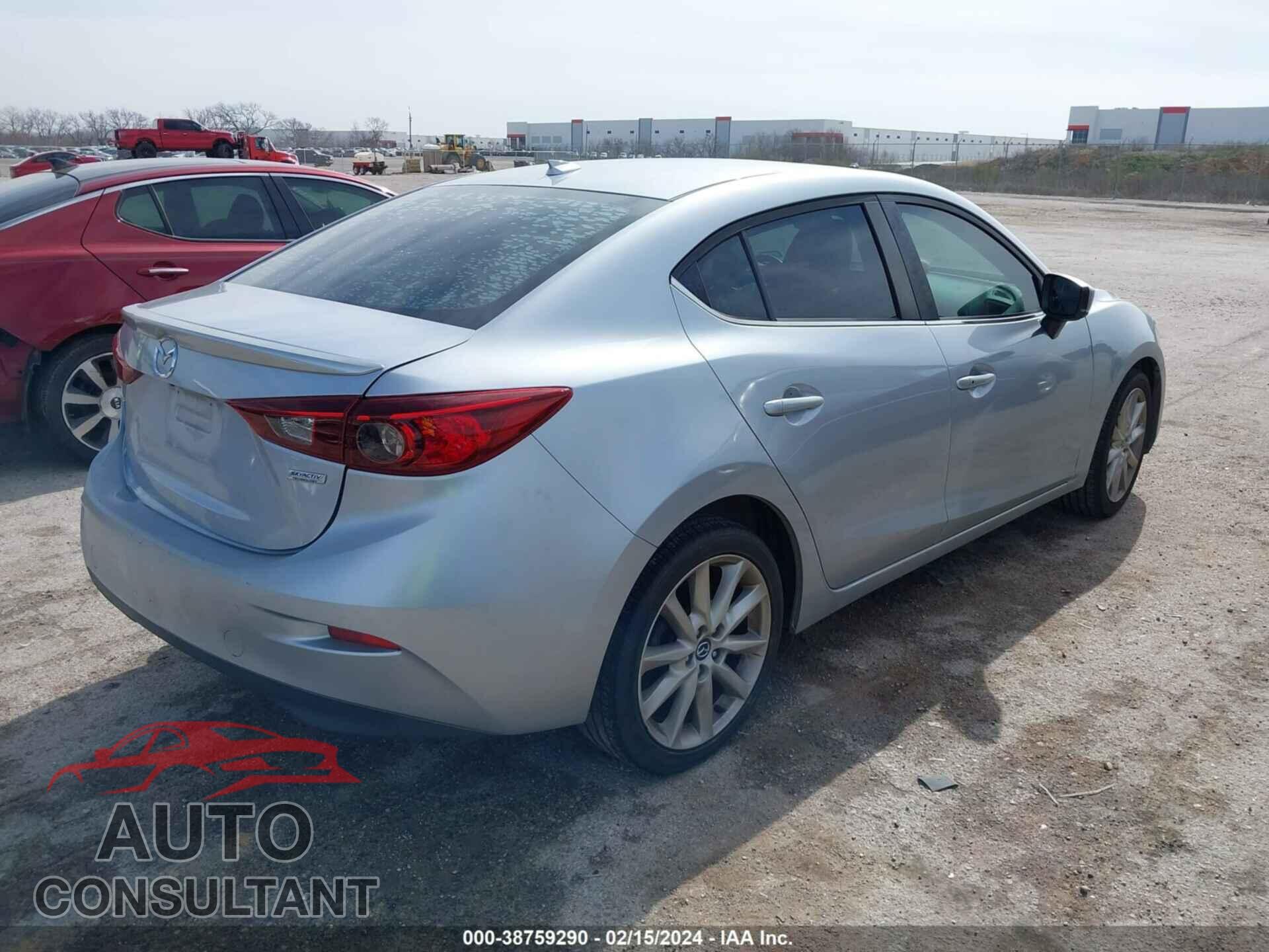 MAZDA 3 2017 - 3MZBN1V71HM150324