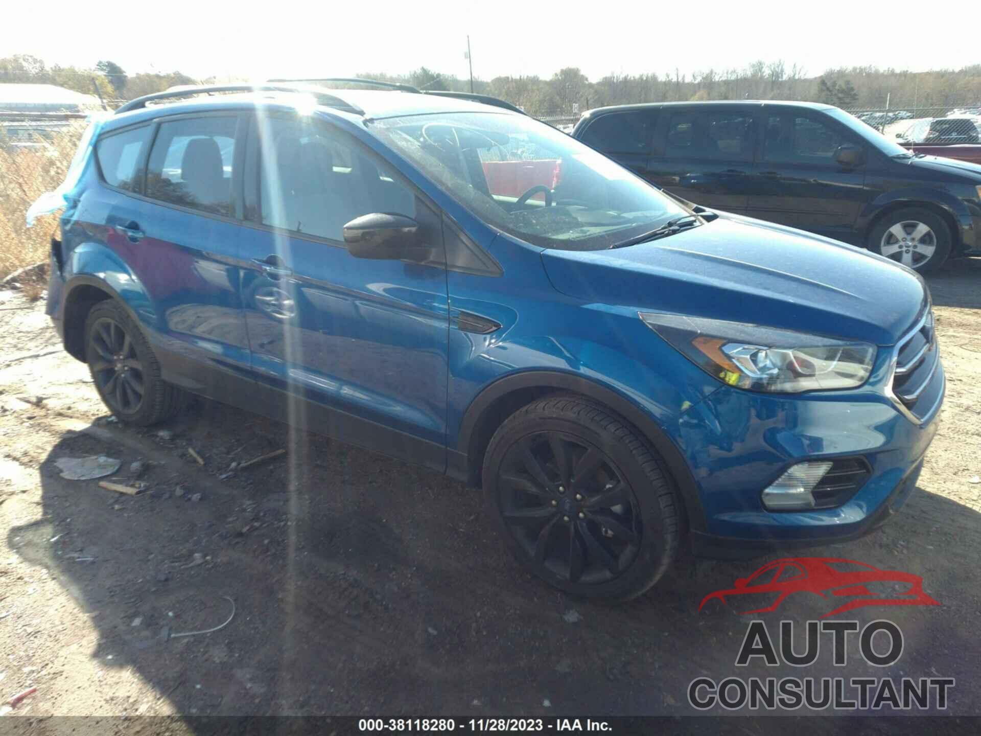 FORD ESCAPE 2018 - 1FMCU0GD1JUD28916