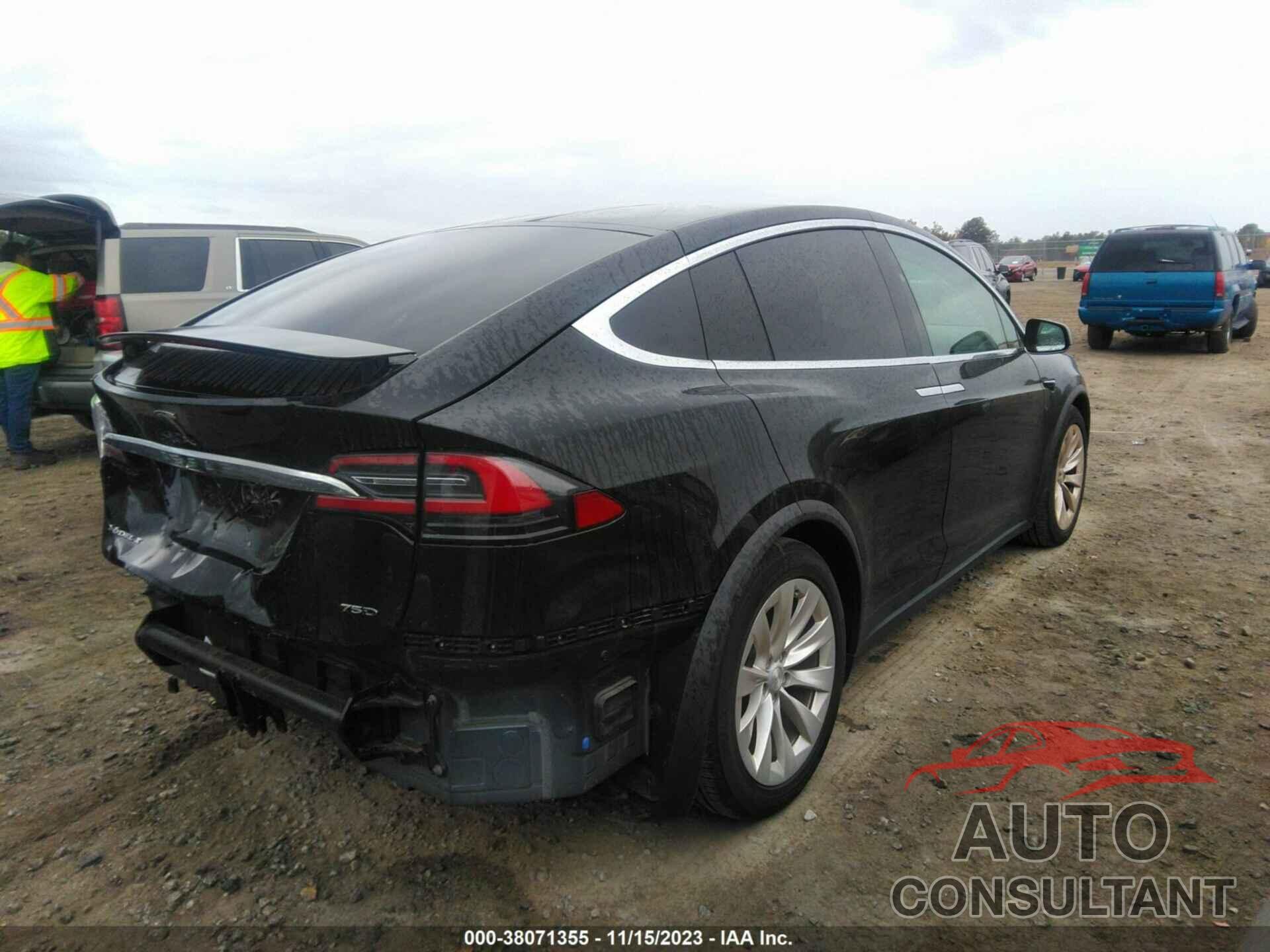 TESLA MODEL X 2018 - 5YJXCDE24JF129319