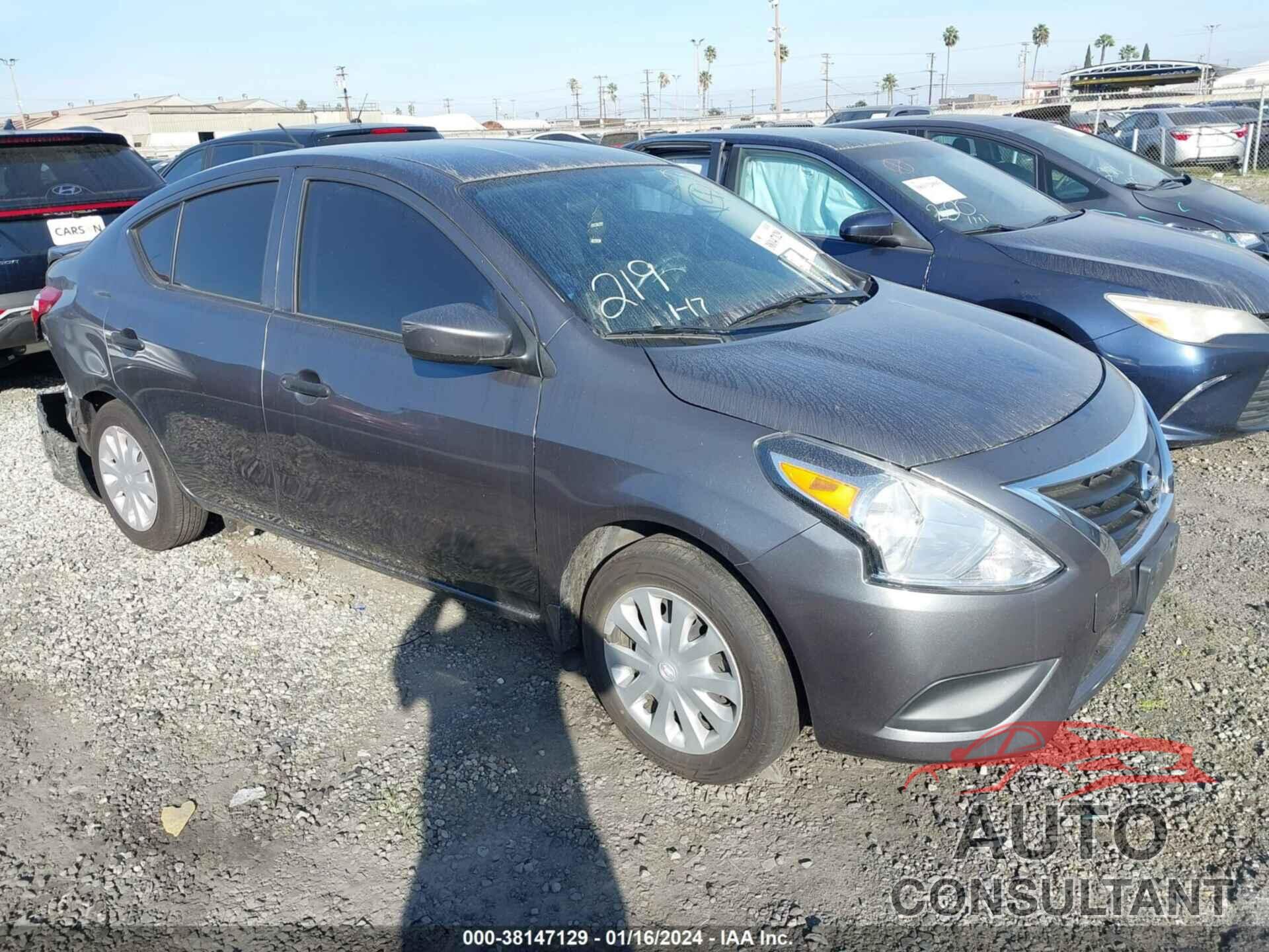 NISSAN VERSA 2019 - 3N1CN7AP3KL871499