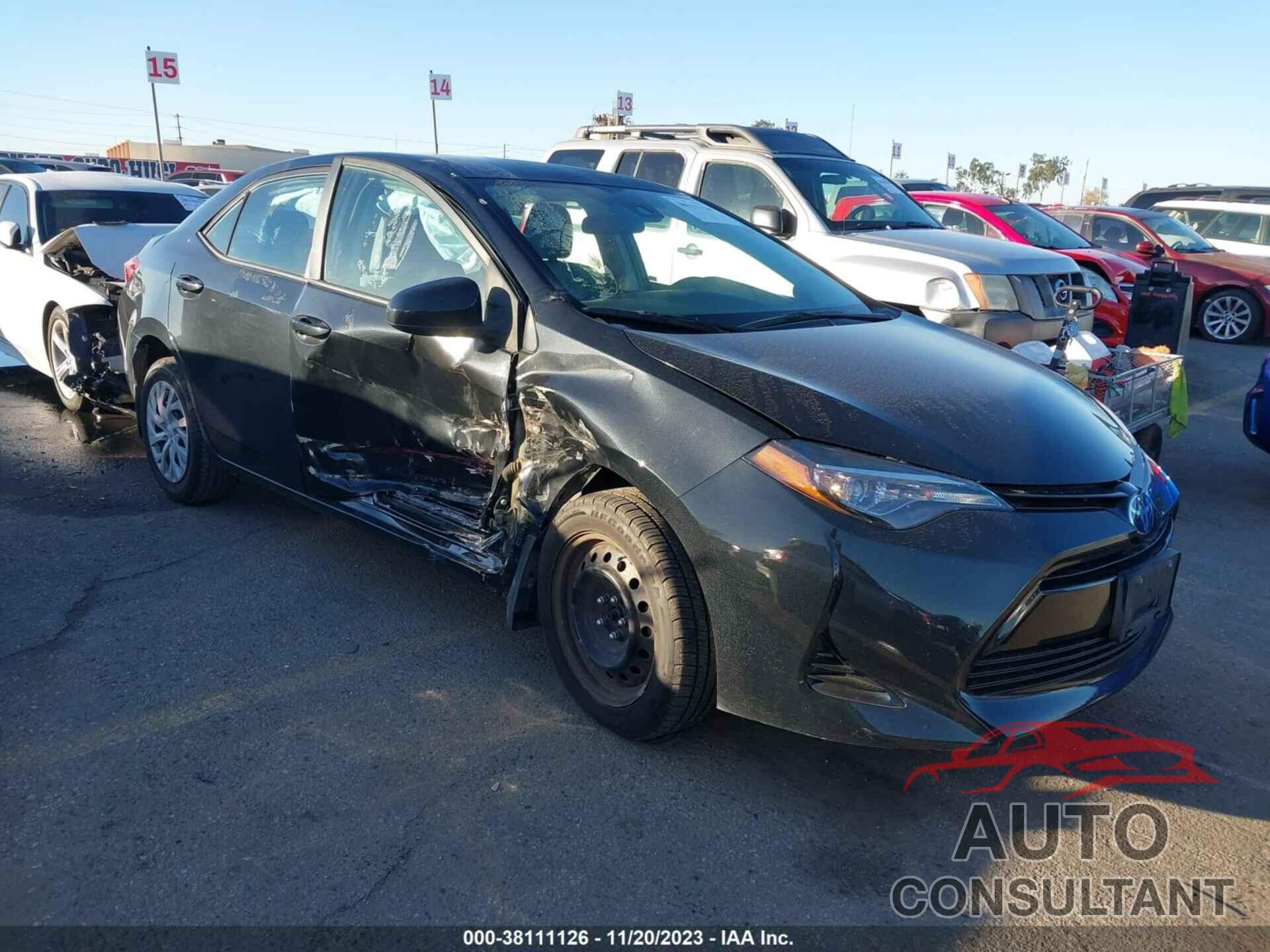 TOYOTA COROLLA 2018 - 5YFBURHE1JP796198