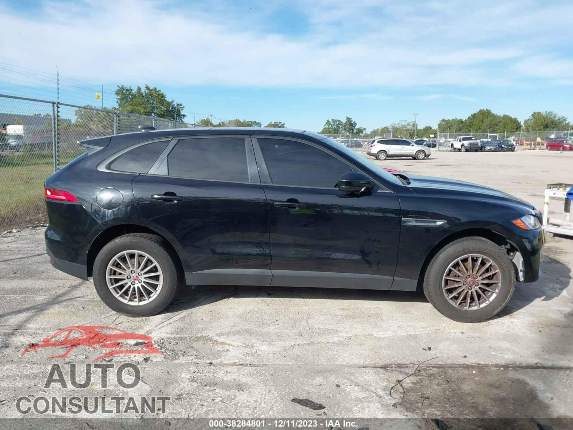 JAGUAR F-PACE 2017 - SADCS2BN8HA492511