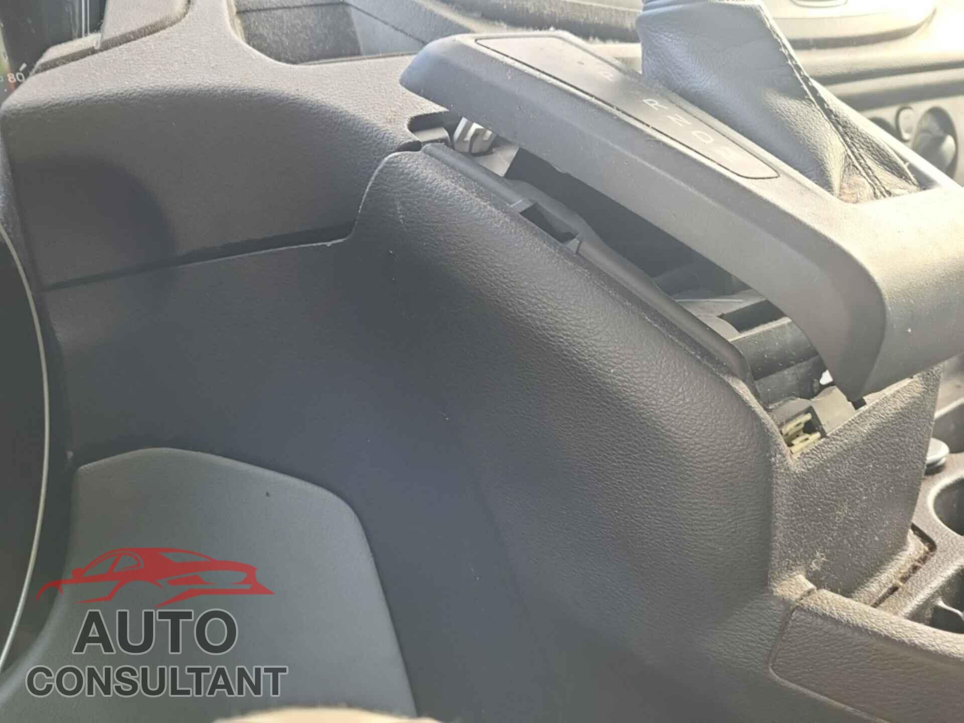 FORD TRANSIT 2015 - 1FTNE1YM7FKB29998