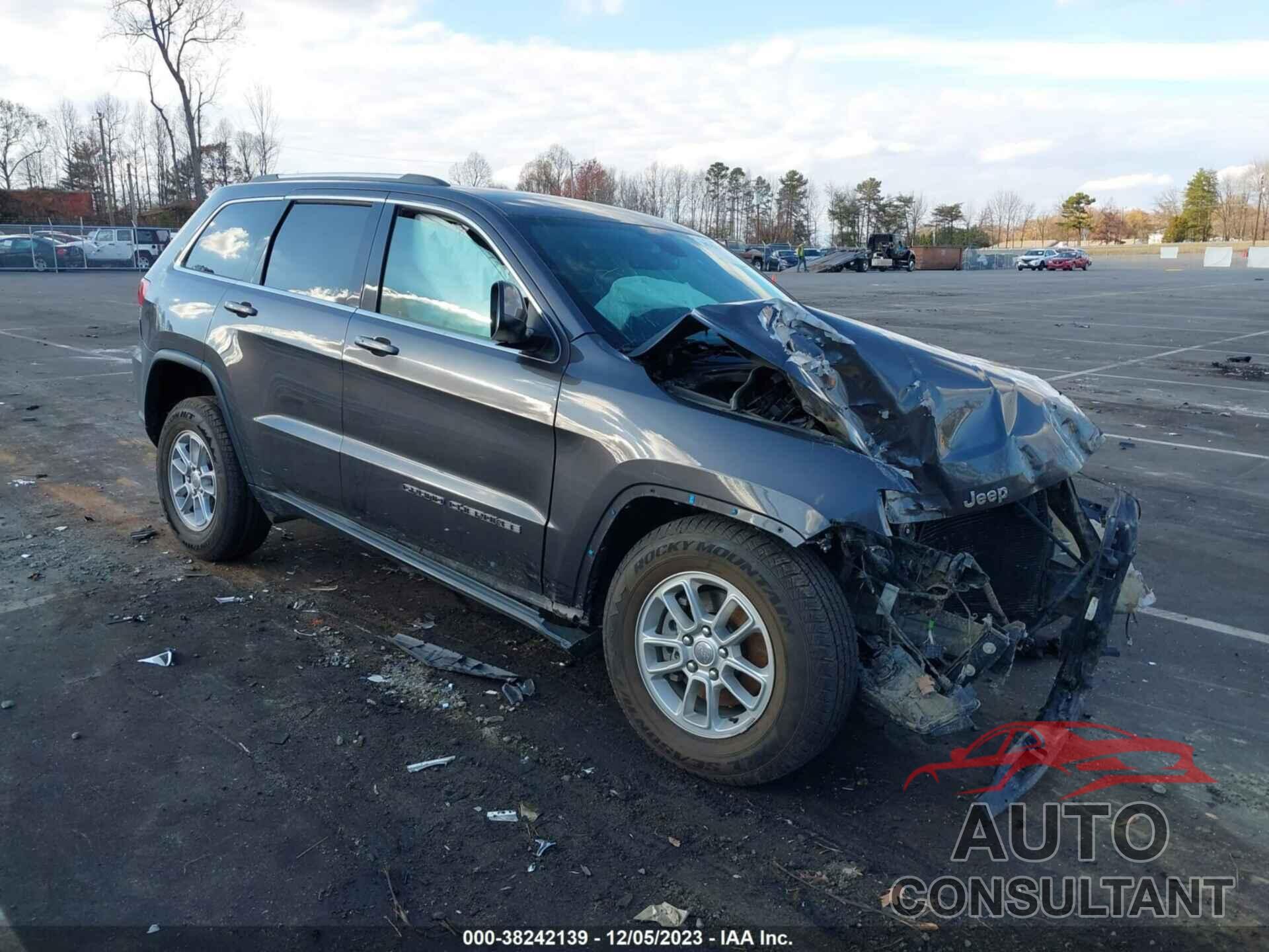 JEEP GRAND CHEROKEE 2018 - 1C4RJEAG9JC481184