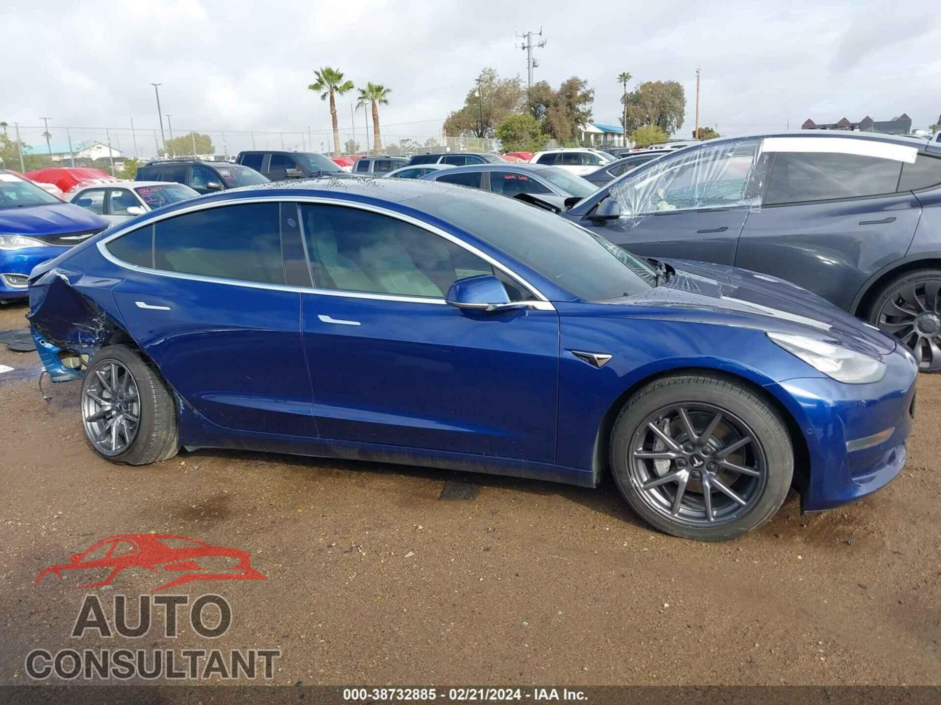 TESLA MODEL 3 2019 - 5YJ3E1EA9KF317947