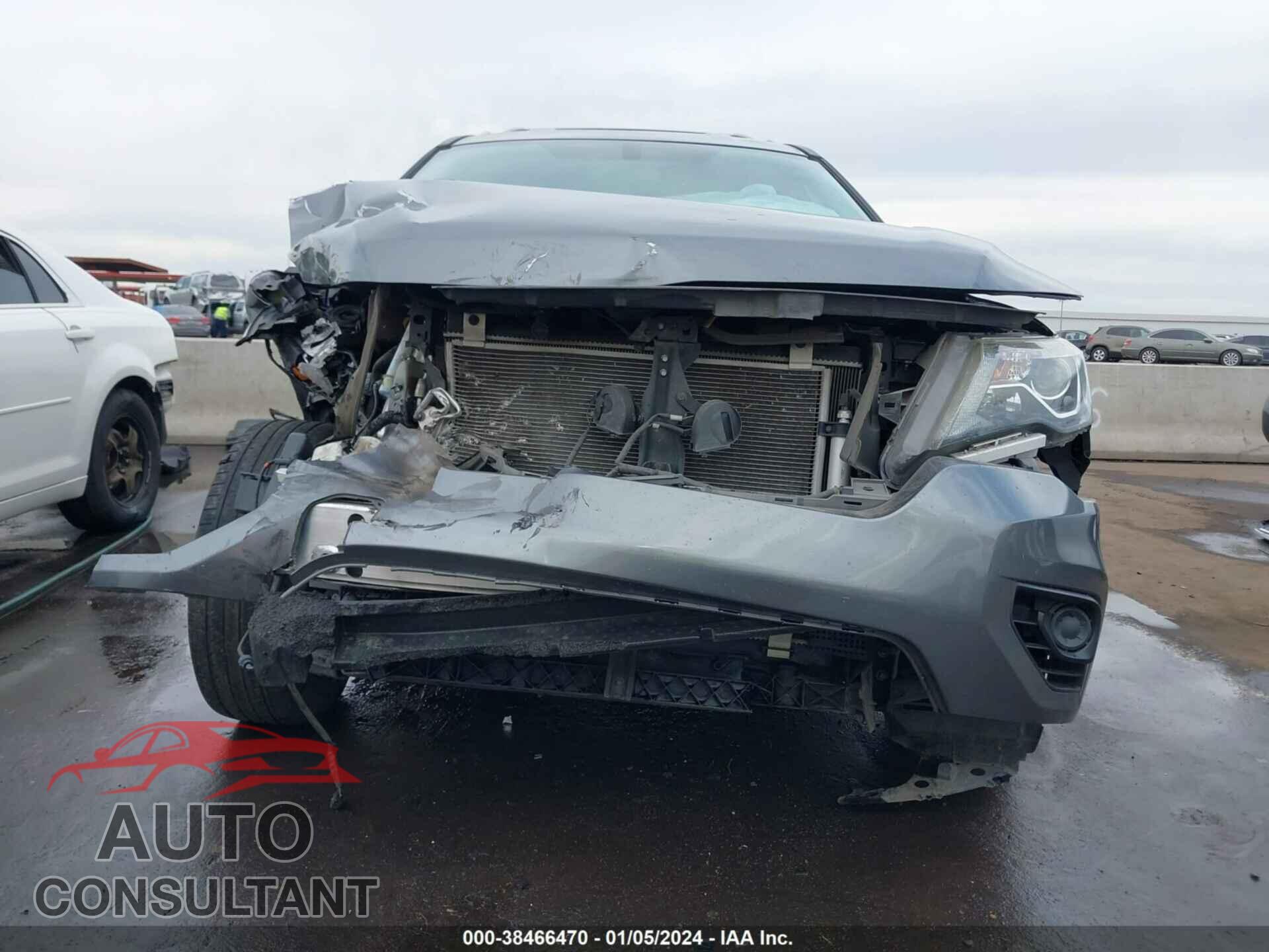 NISSAN PATHFINDER 2018 - 5N1DR2MN9JC607972