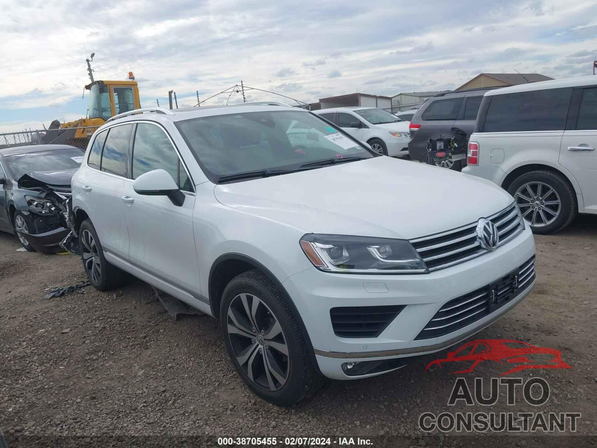 VOLKSWAGEN TOUAREG 2017 - WVGRF7BP8HD004046