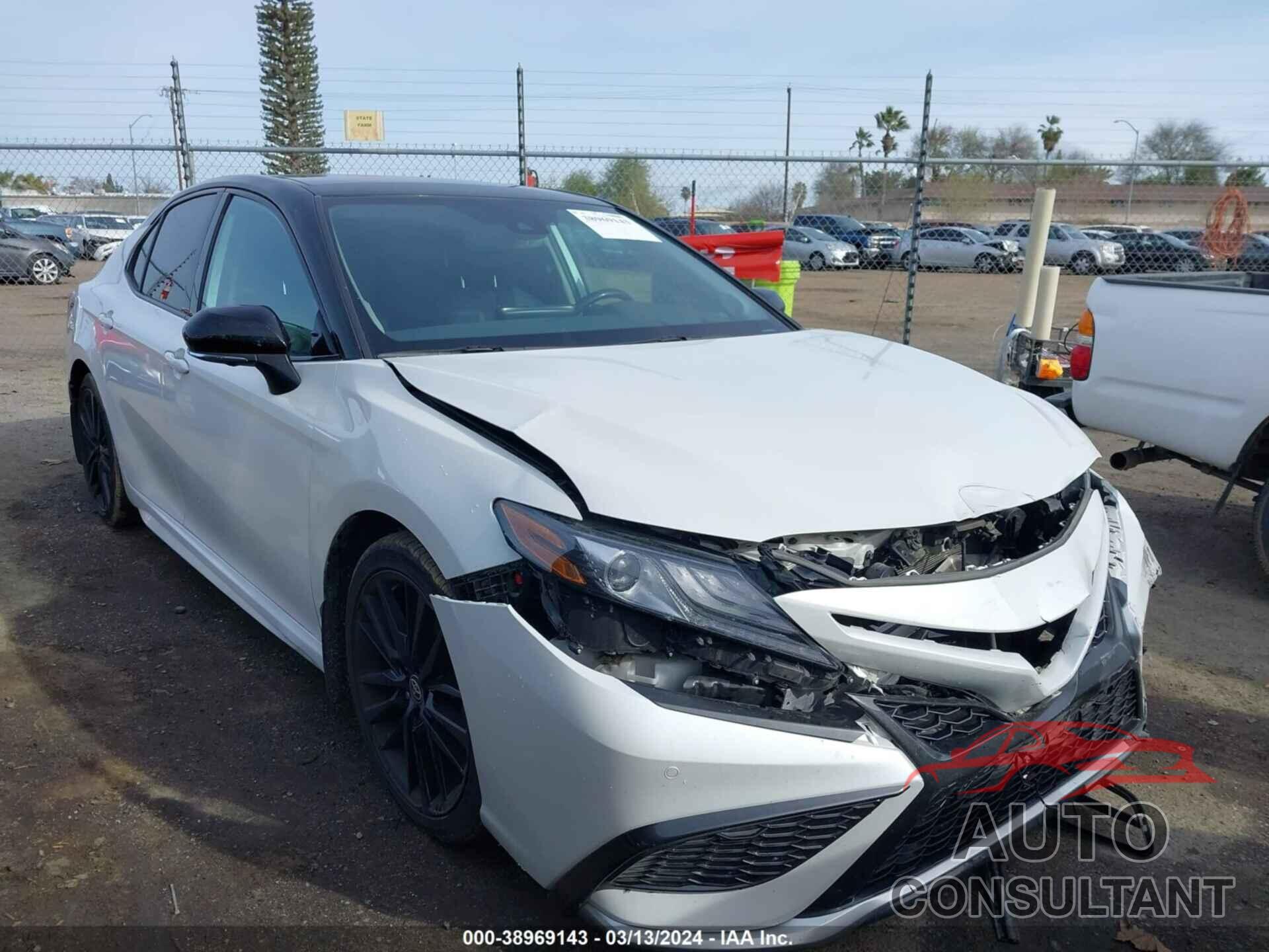 TOYOTA CAMRY 2021 - 4T1K61AK1MU404528