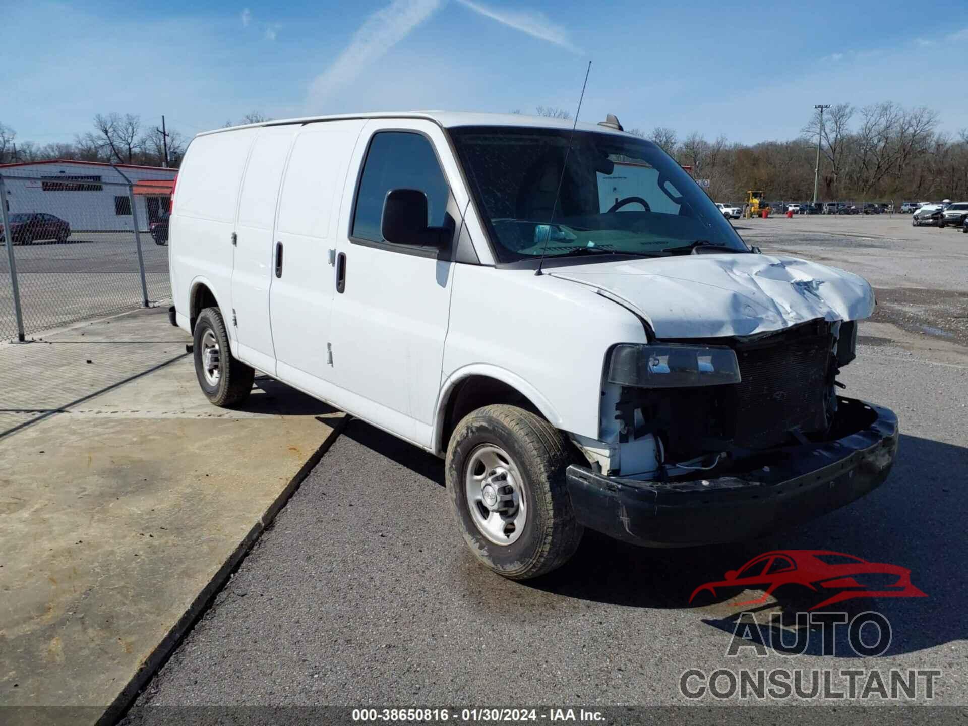 CHEVROLET EXPRESS 2500 2018 - 1GCWGAFP9J1254530