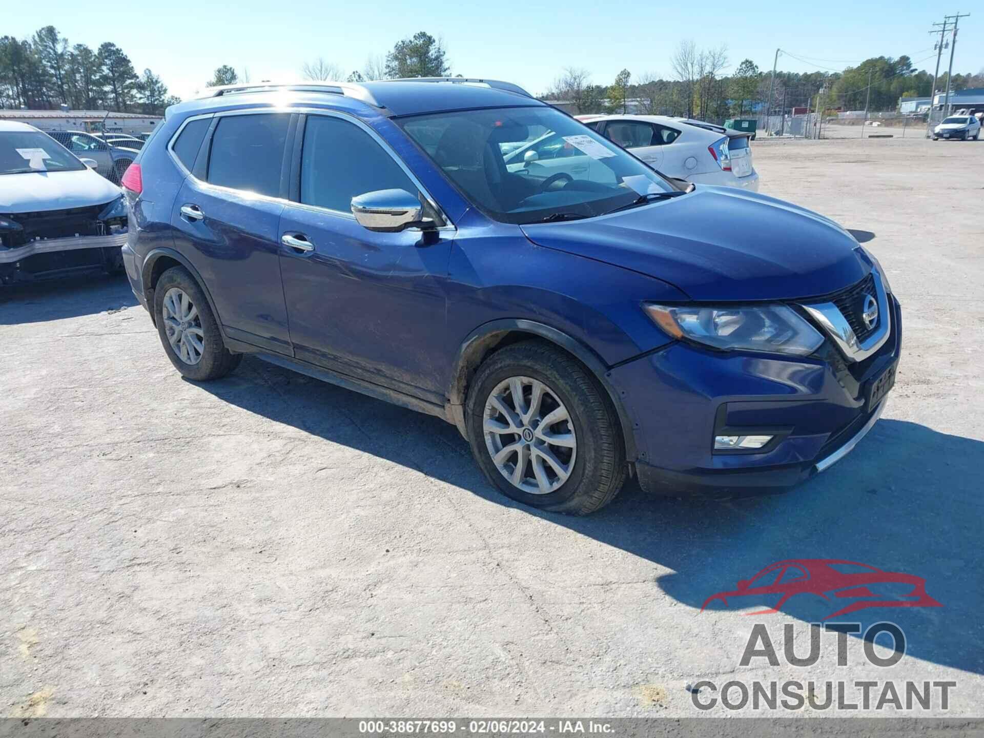 NISSAN ROGUE 2017 - KNMAT2MV1HP525648