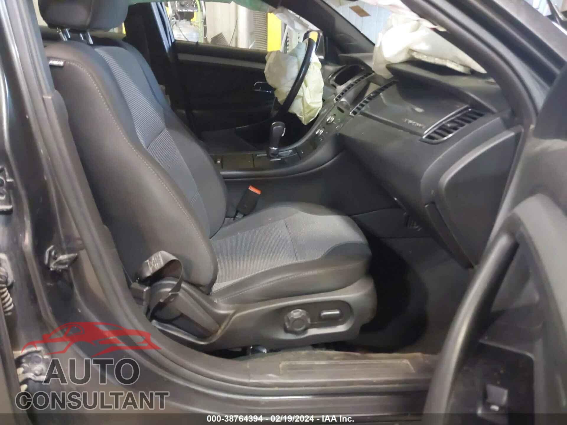 FORD TAURUS 2015 - 1FAHP2E8XFG193840