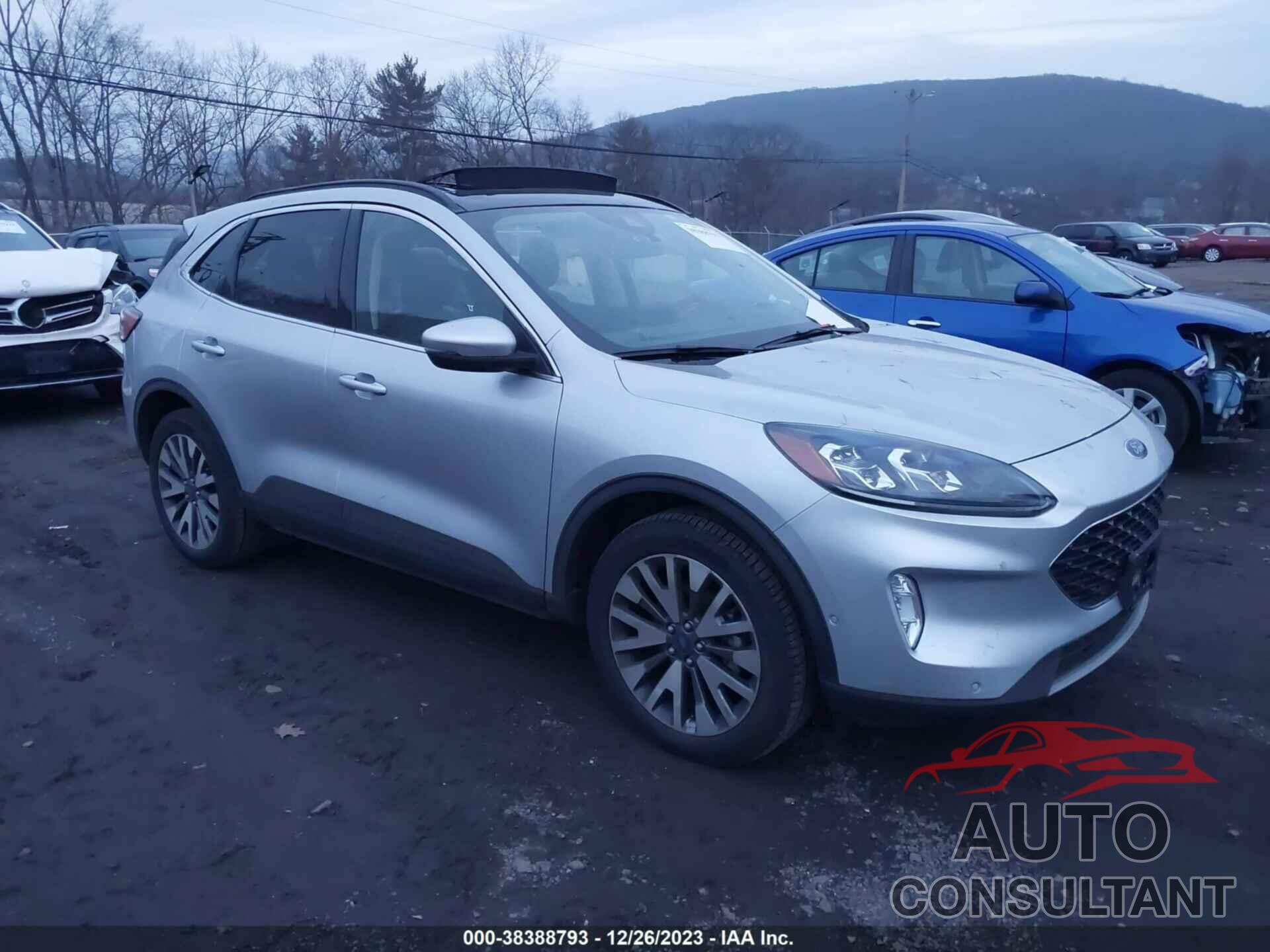 FORD ESCAPE 2020 - 1FMCU9J9XLUA61030