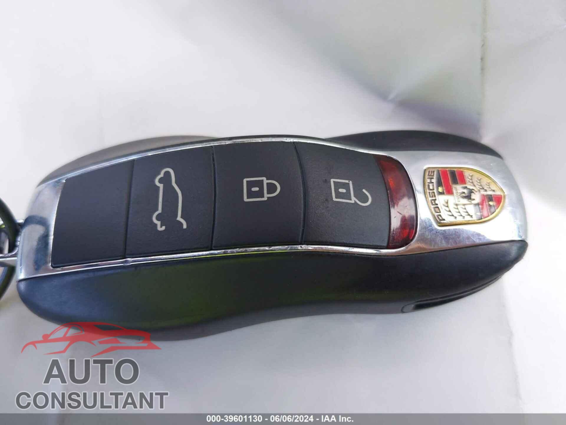 PORSCHE MACAN 2021 - WP1AA2A52MLB07934