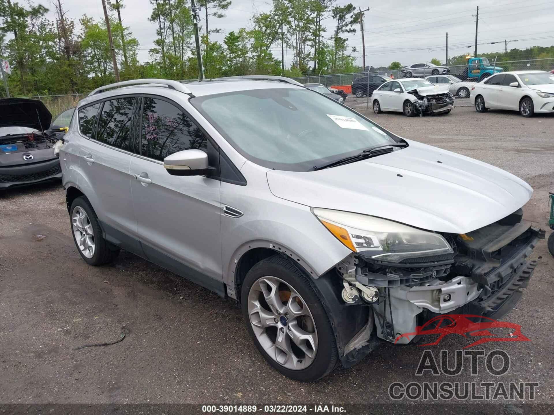 FORD ESCAPE 2016 - 1FMCU0JX3GUC20048