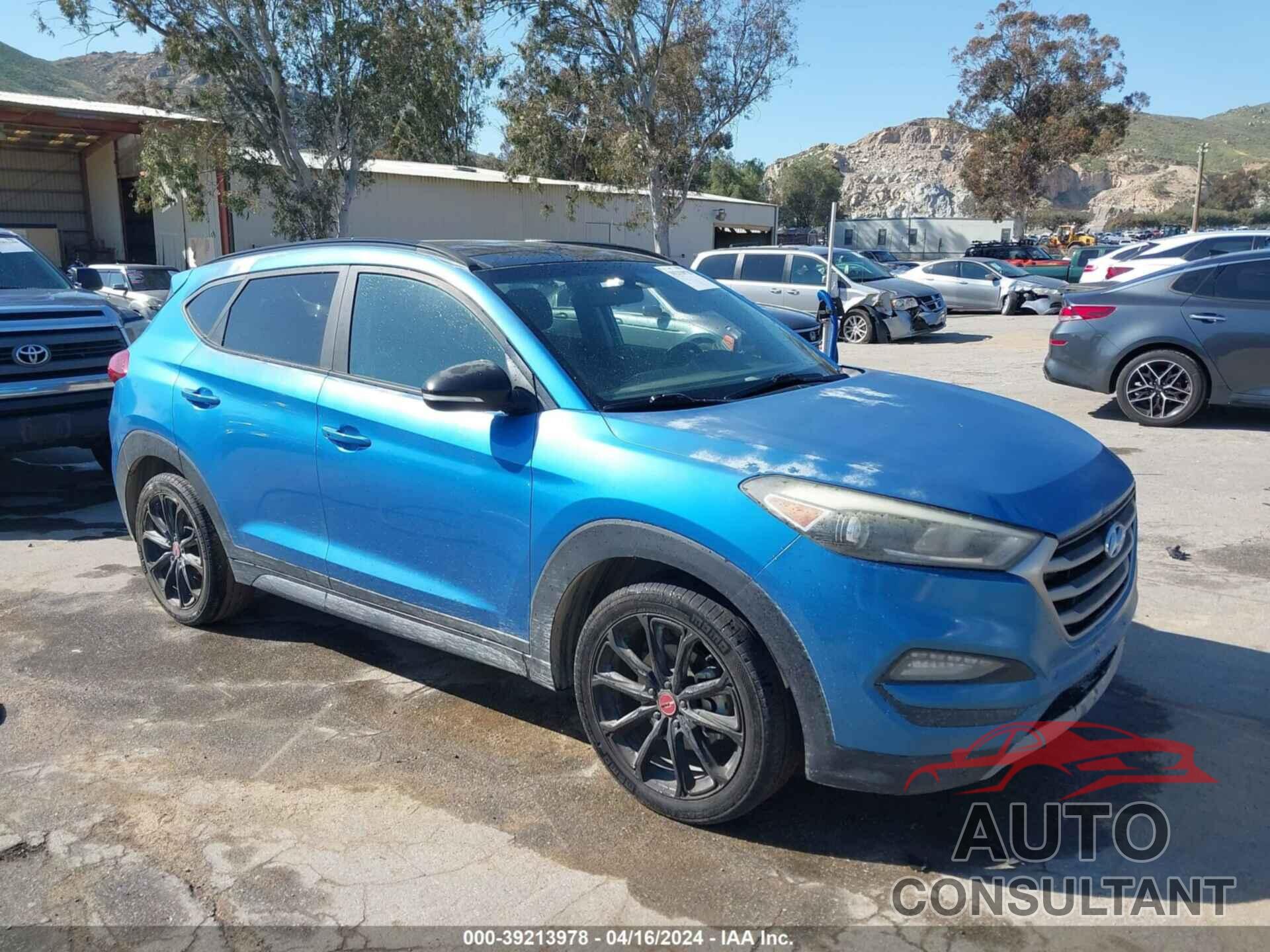 HYUNDAI TUCSON 2017 - KM8J33A26HU466478