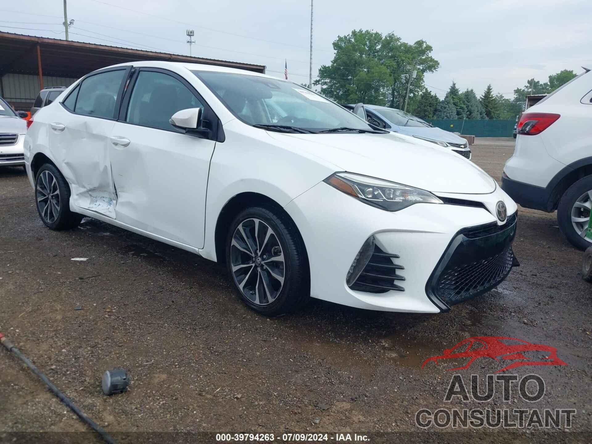 TOYOTA COROLLA 2017 - 5YFBURHE2HP572934